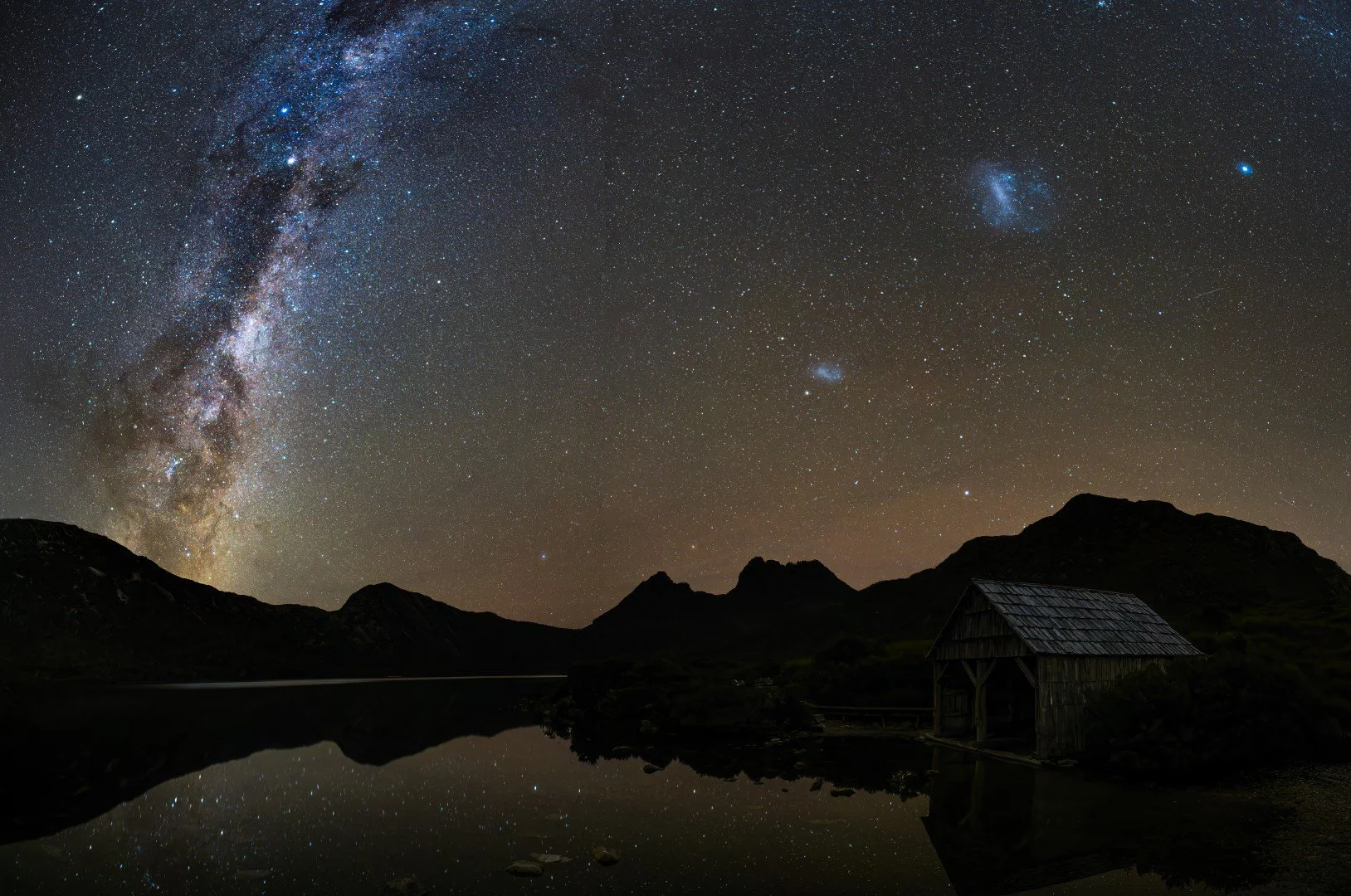 Cradle Dove Lake Shed
