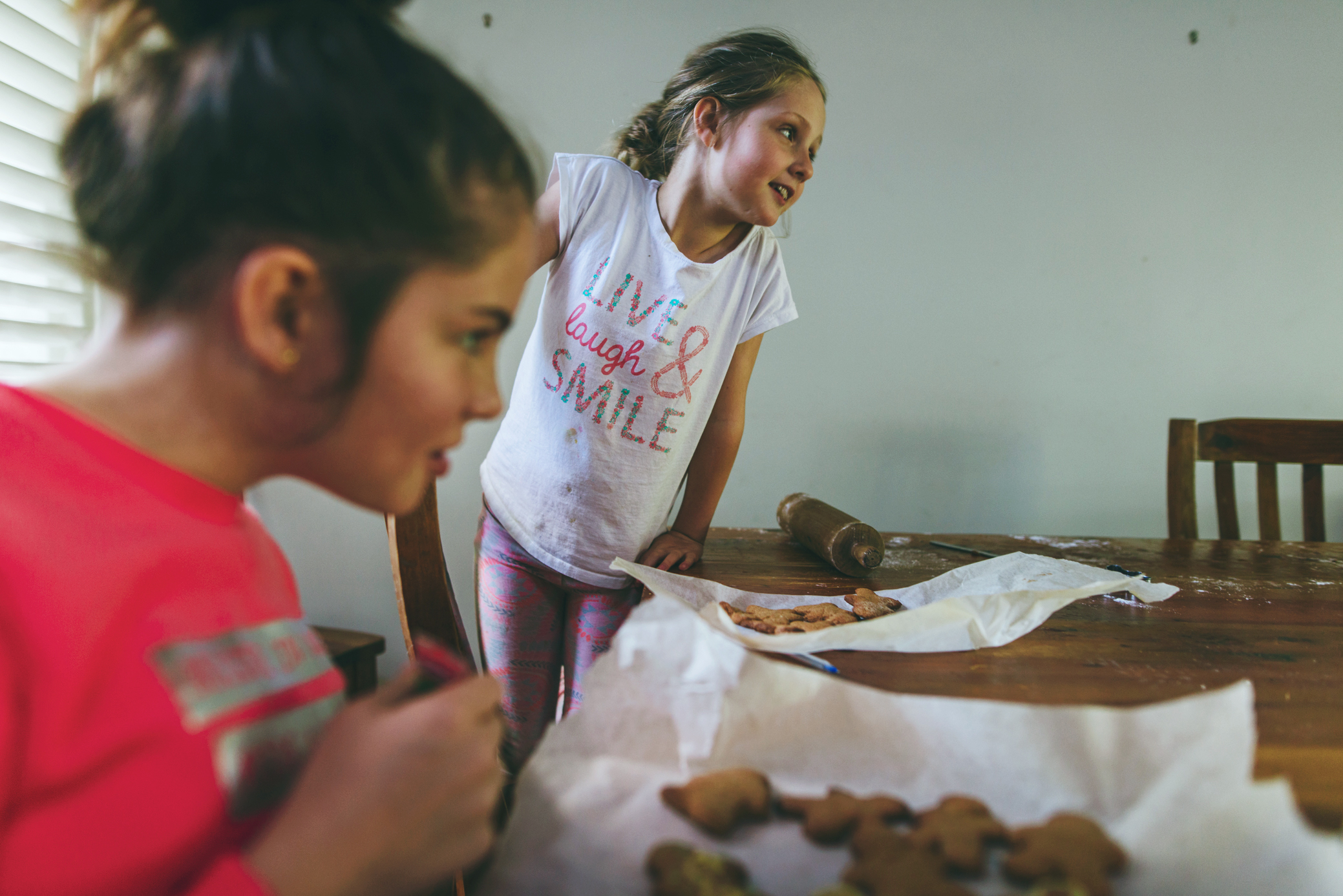 Children baking in the kitchen. Sydney photographer, Cindy Cavanagh