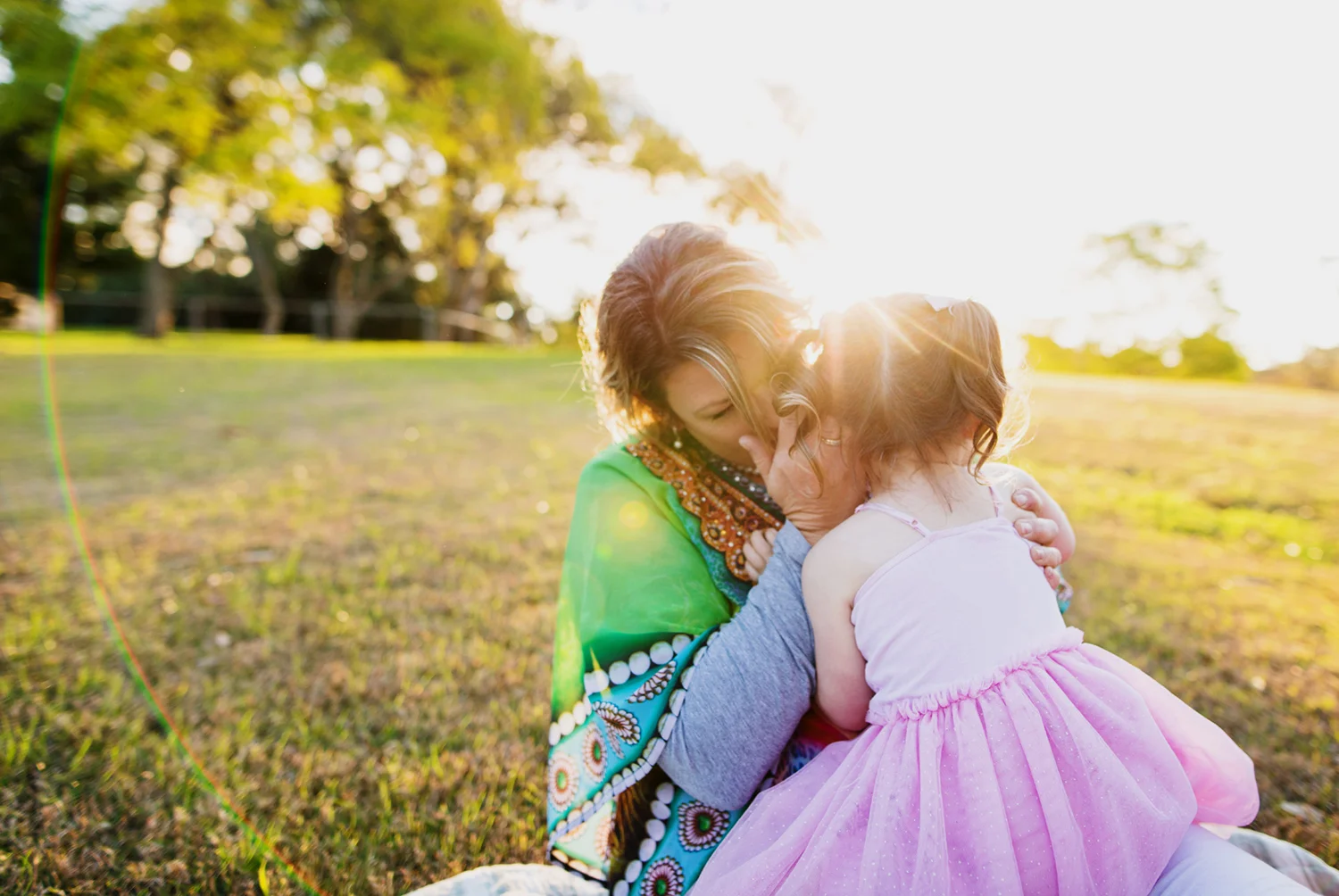 Motherhood portraits in Sydney by Cindy Cavanagh