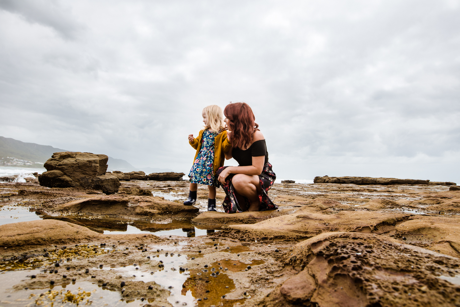 Motherhood storybook session: Shelley and Lola