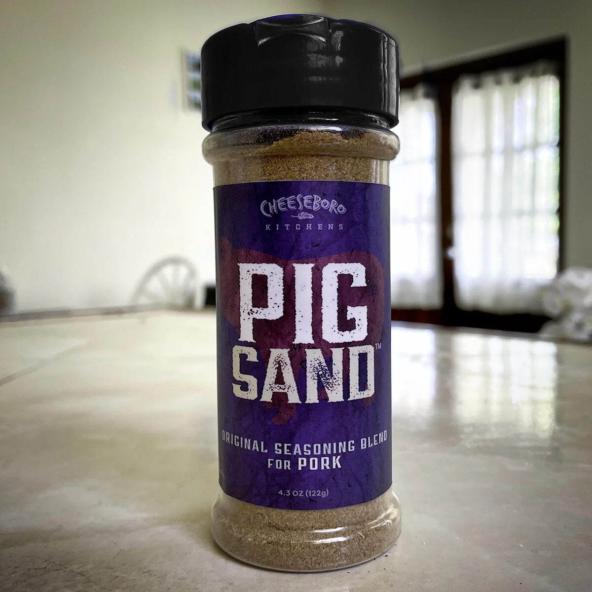 pig-sand-single-black-cap.jpg