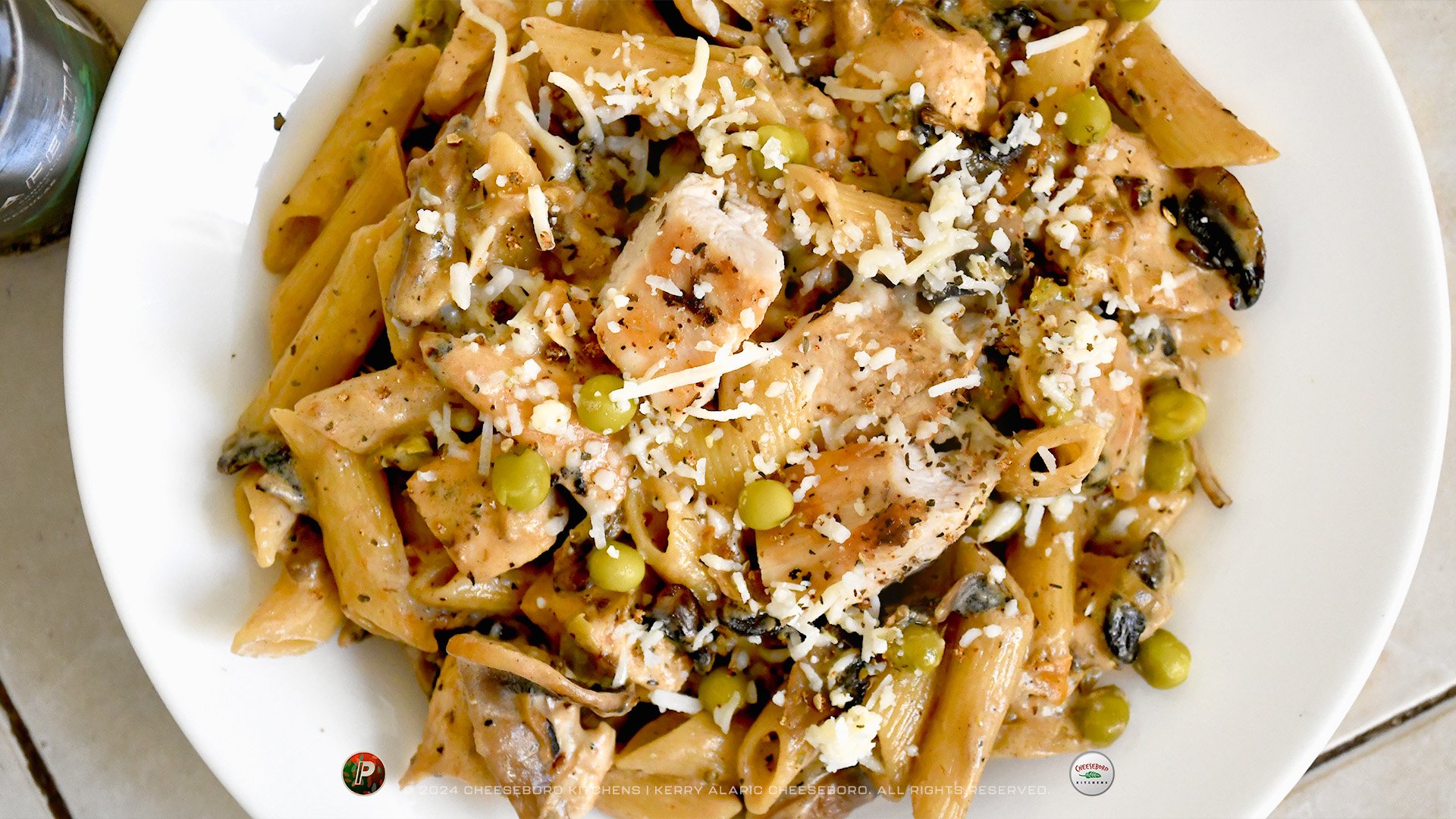 cheeskitch-240201-pizzafetti-penne-chicken-mushrooms-top-view-1-1920-hor.jpg
