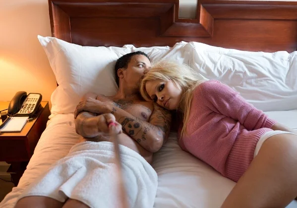 Solar Magazine/ Pamela Anderson x Christian Rosa/ Christian Rosa