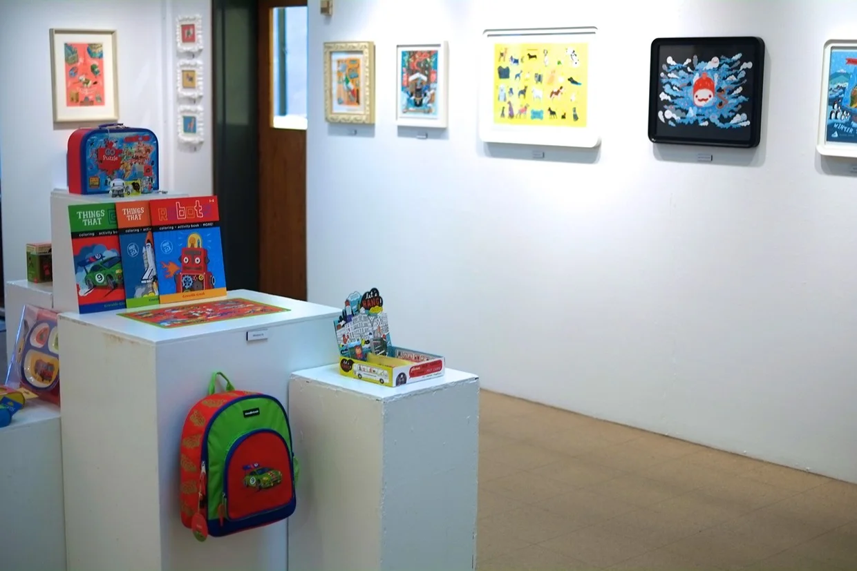 Looking towards rear of gallery