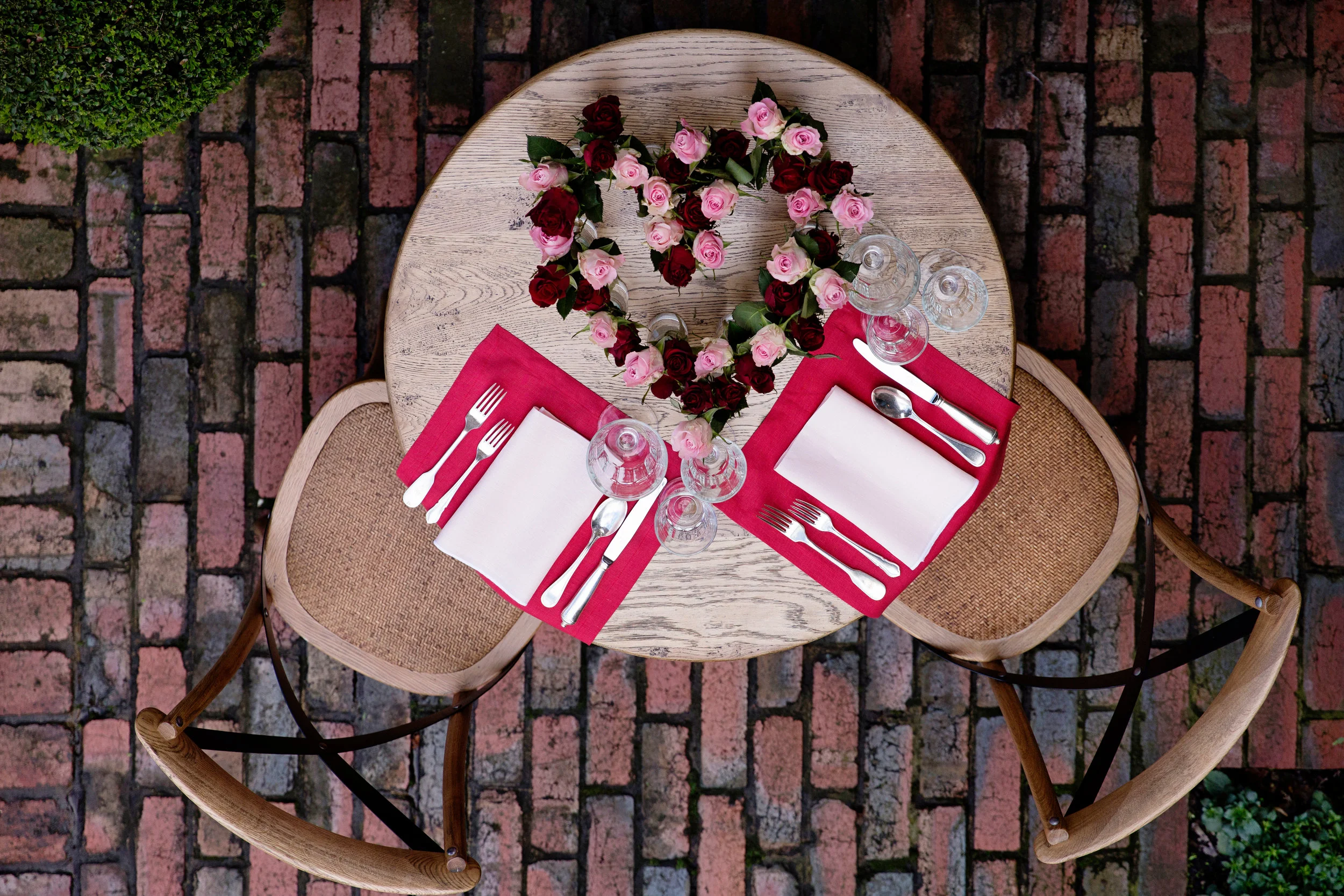 Valentines+Table+001-1.jpg