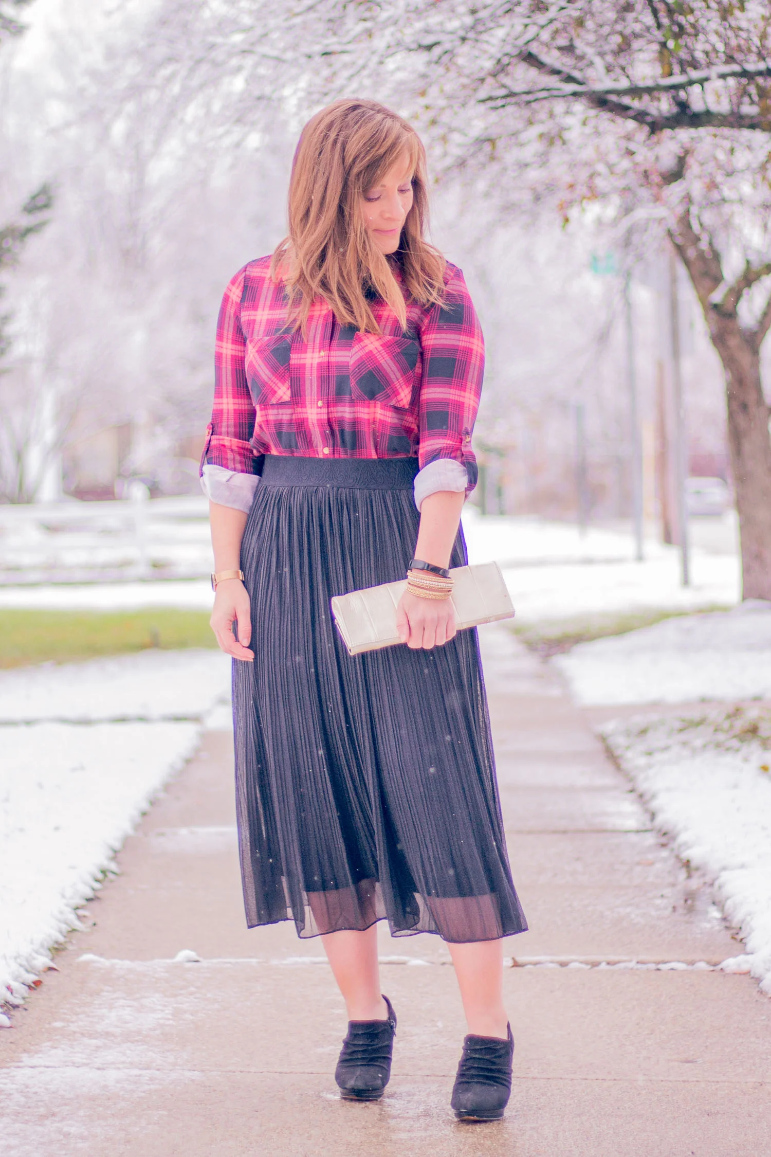 How-to-wear-a-flannel.jpg