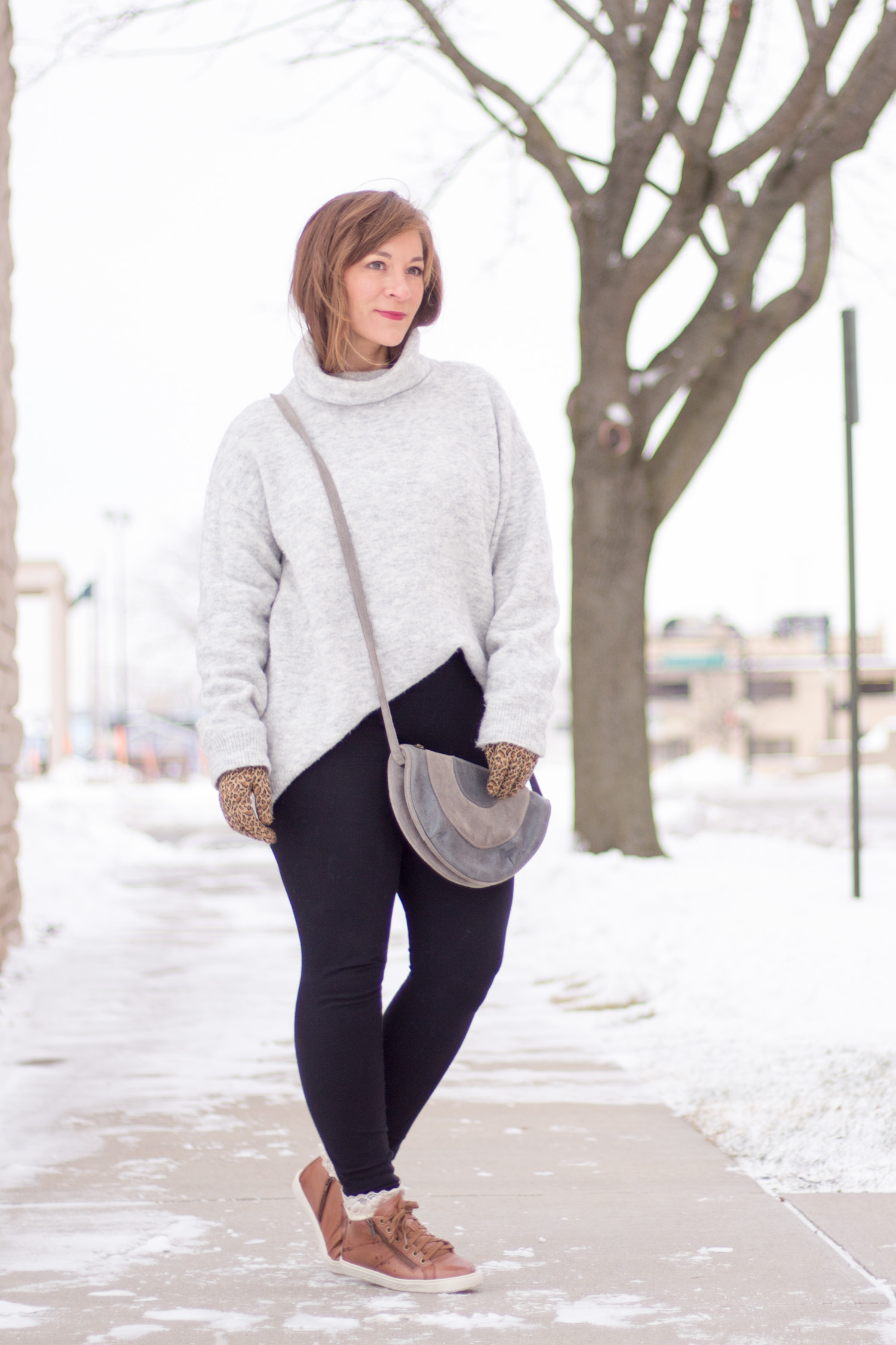 The focus in this photo was set to the crack in the sidewalk I’m stepping on.