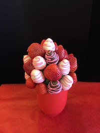 Pink Bouquet A delicious bouquet of strawberries (plain milk and white chocolate) $40/$50/$60 Send Request