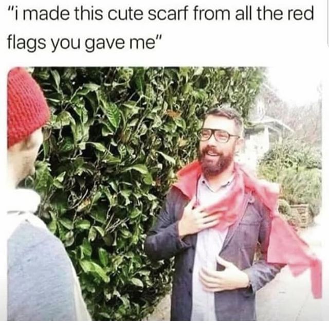 Pay attention when the red flags are flapping!! 🤣😂🤣#funnyfriday