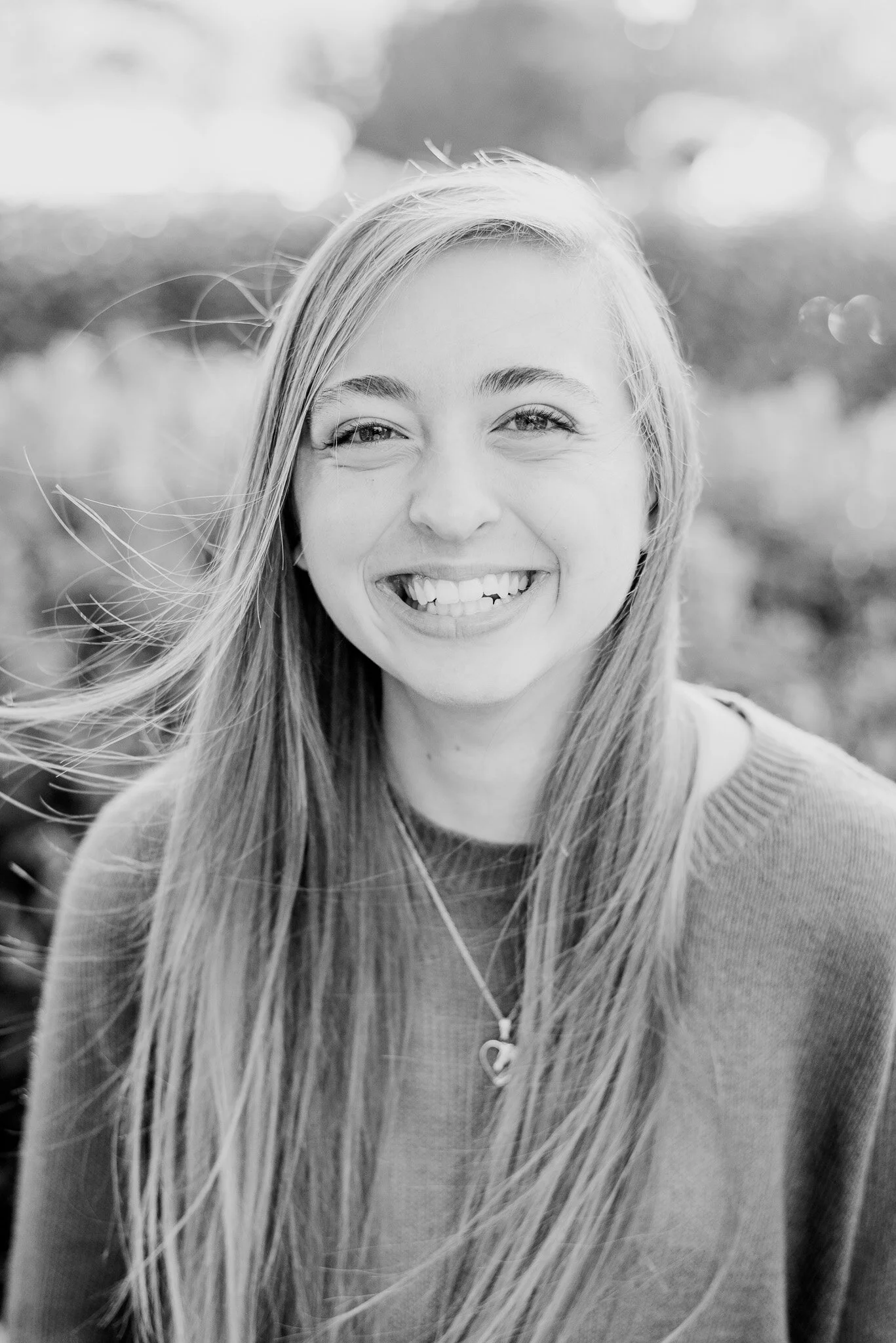 Elise_Waukesha Senior Photographer-2.jpg