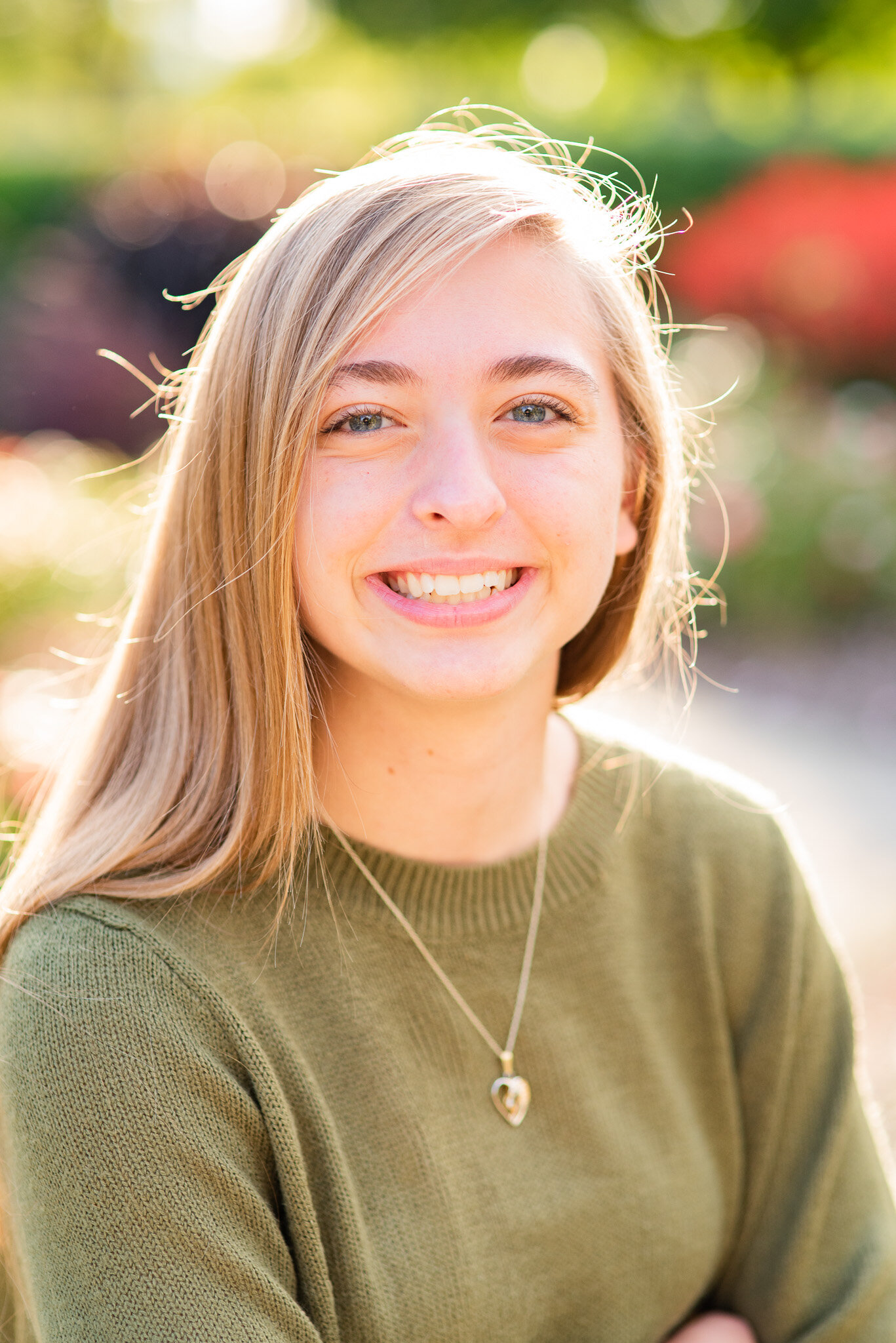 Elise_Waukesha Senior Photographer-5.jpg