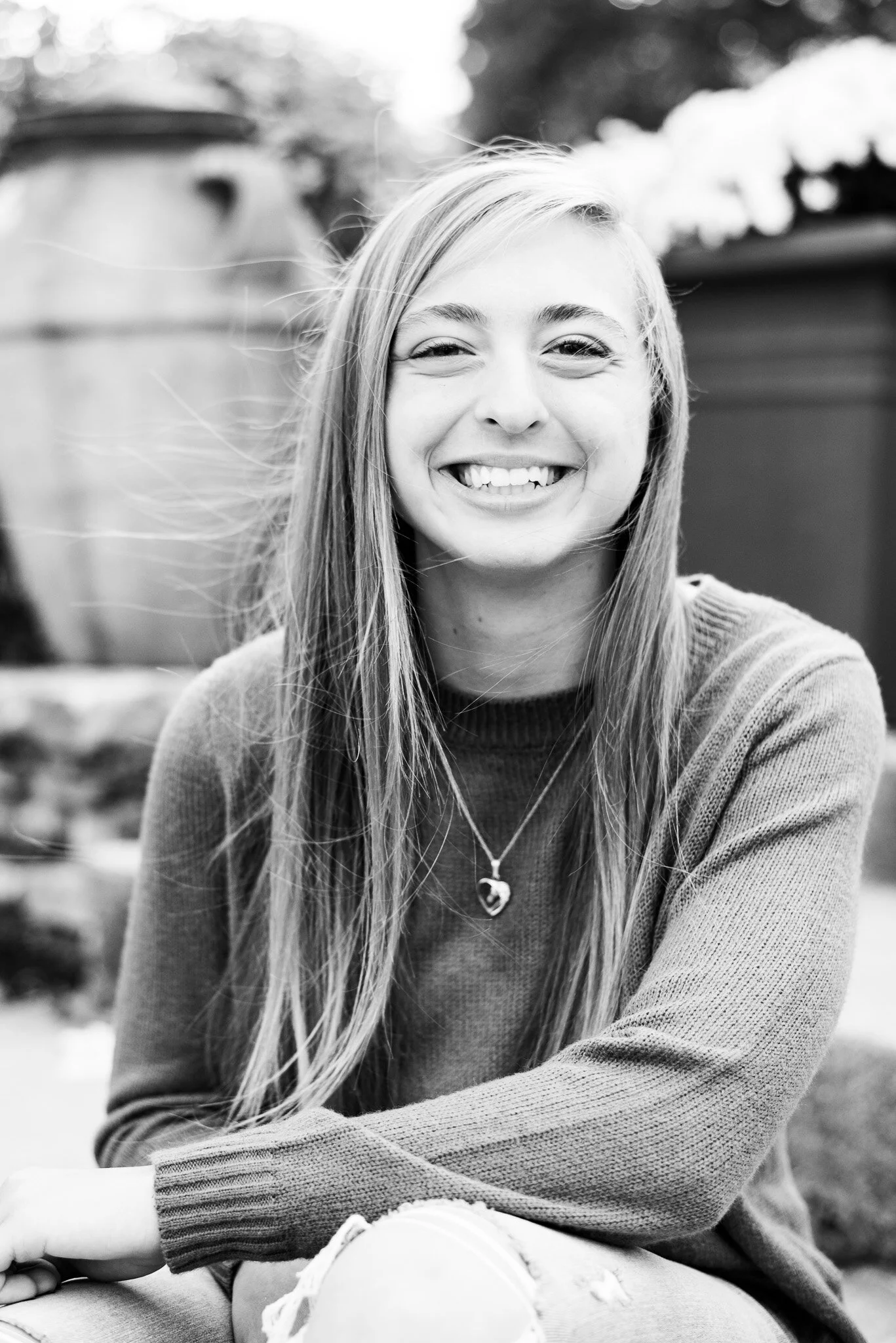 Elise_Waukesha Senior Photographer-10.jpg