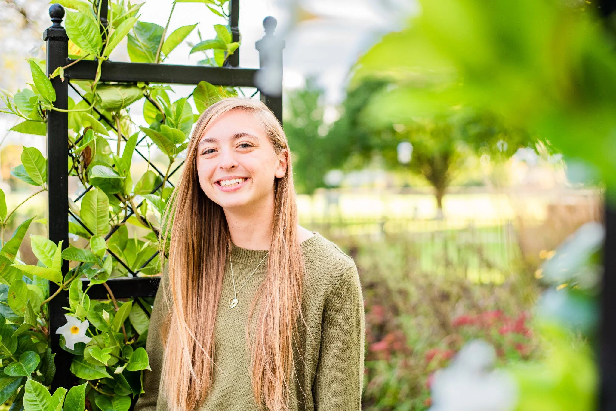 Elise_Waukesha Senior Photographer-12.jpg