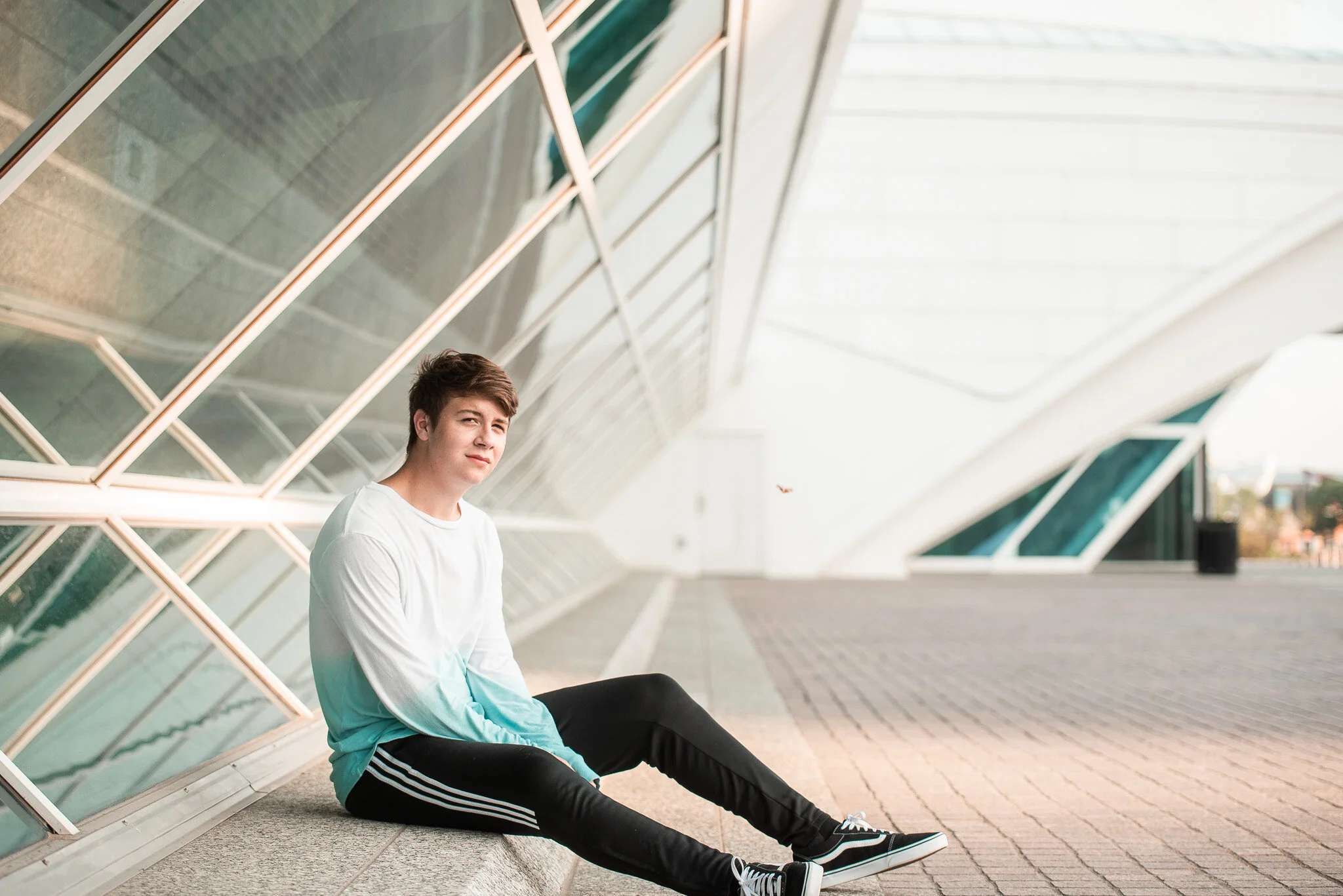 Ben | Milwaukee Senior Pictures at the Art Museum