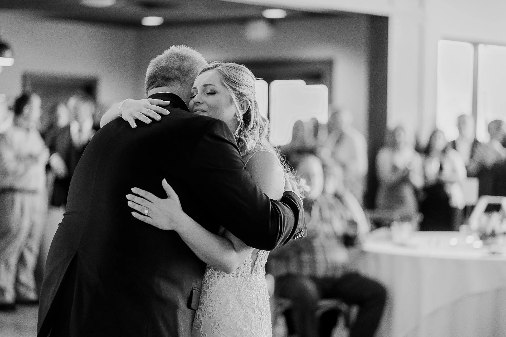 Lac-La-Belle-Wedding-713.jpg