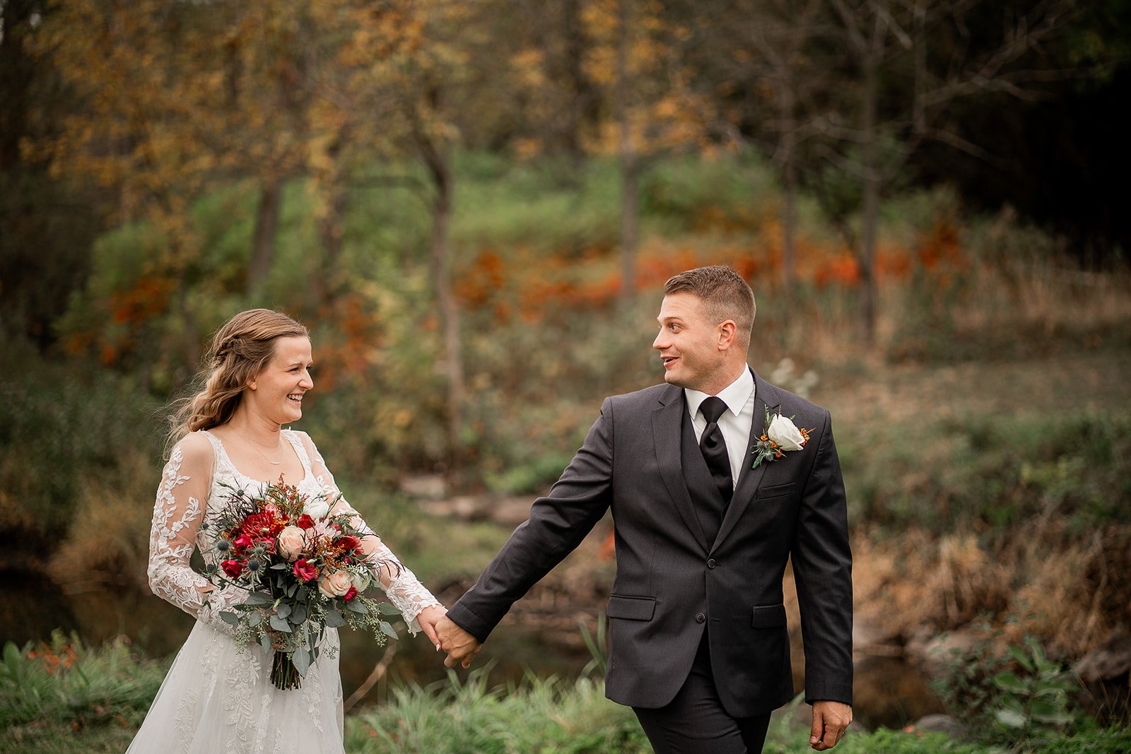 A Charming Fall Celebration: Kayla and Kyle’s Wade House Wedding