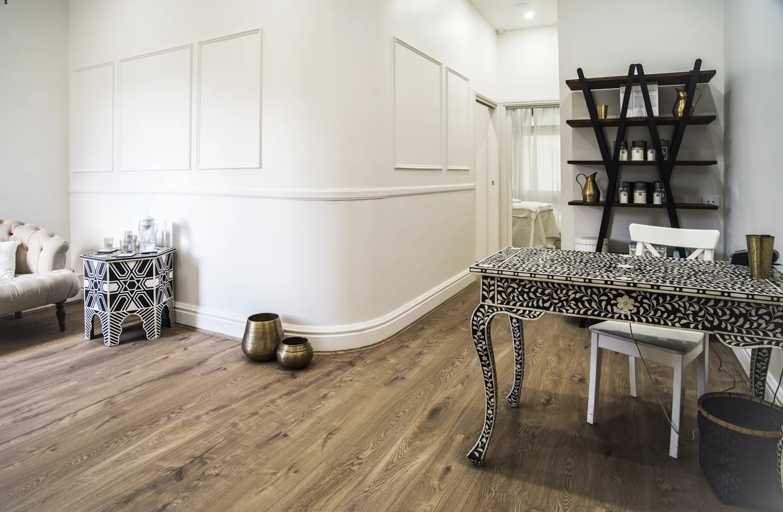 2.Salon Reception image.jpg