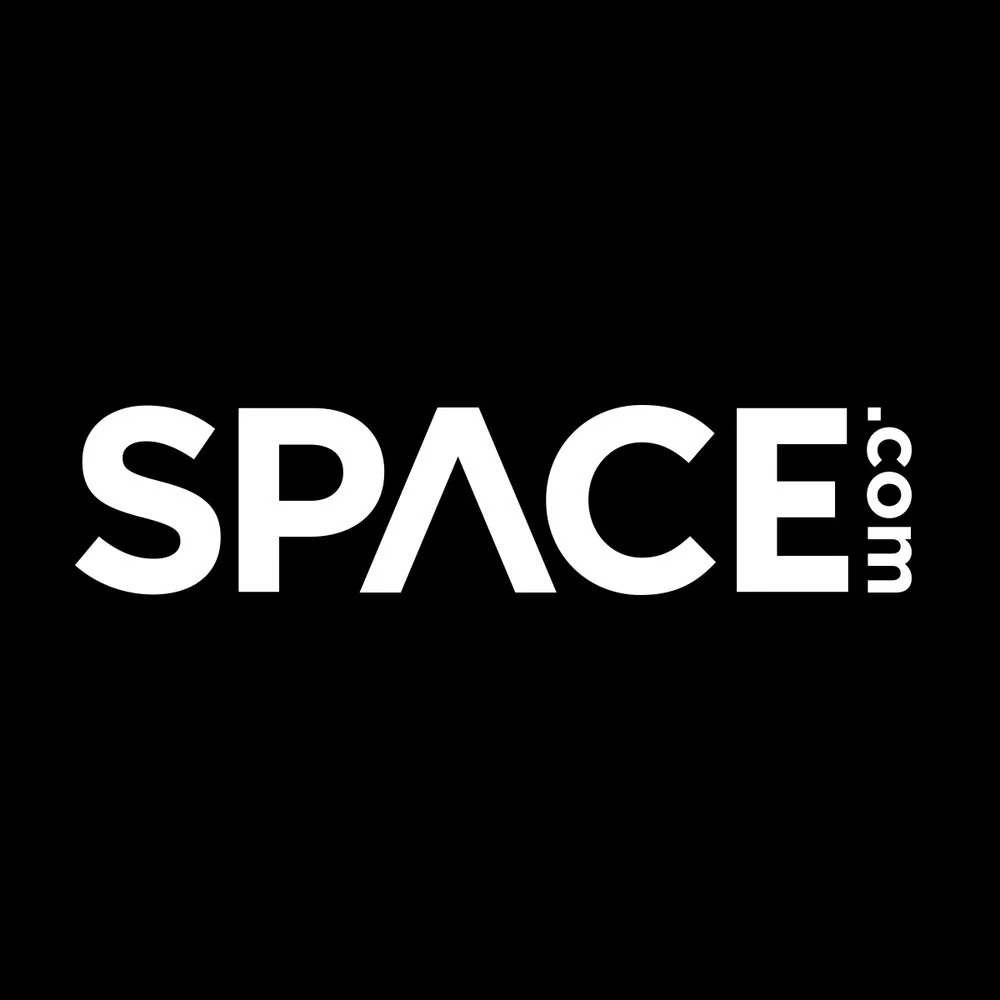 spacecom.jpg