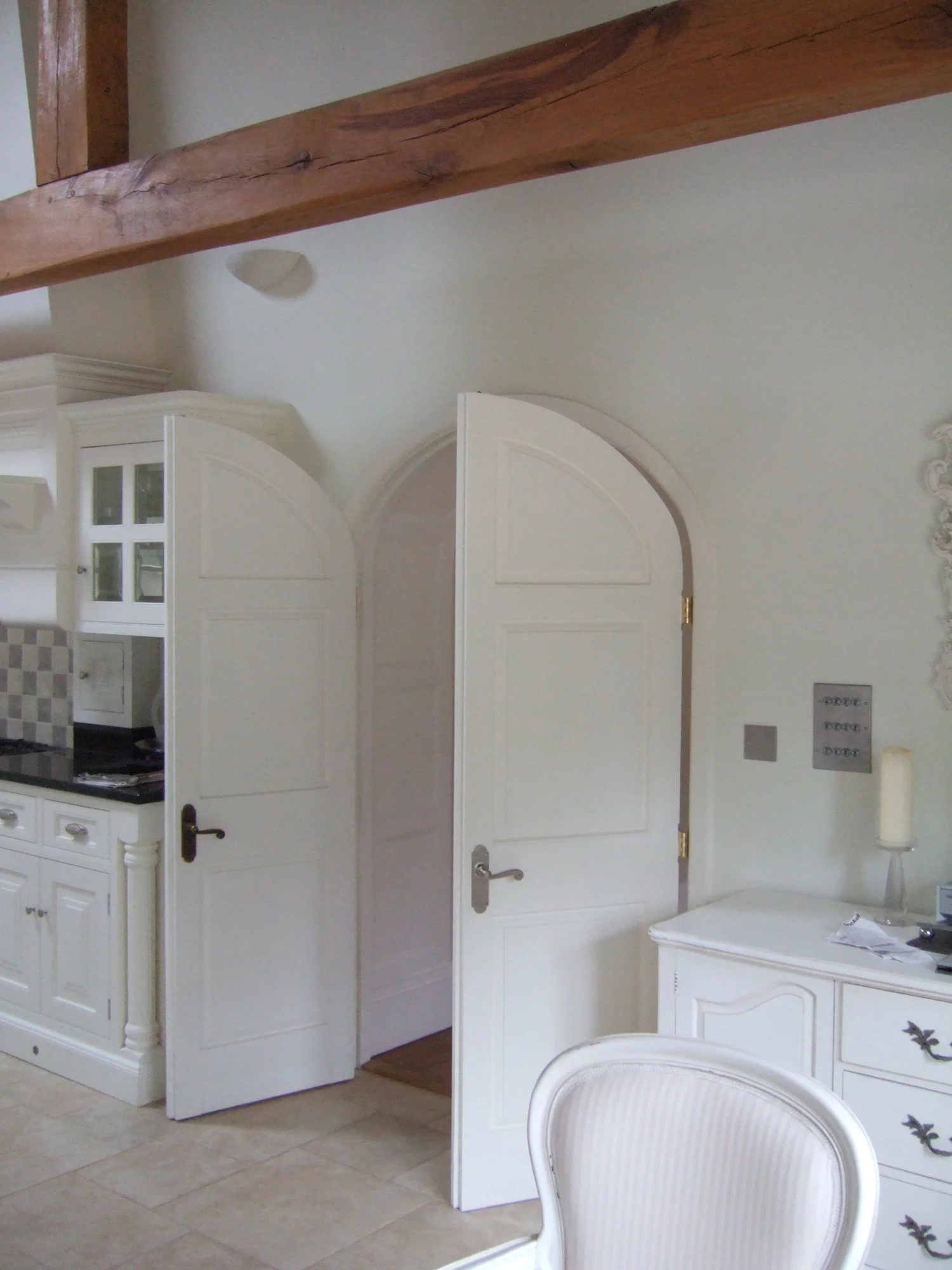 bruntingthorpe-manor-kitchen-entrance.jpg