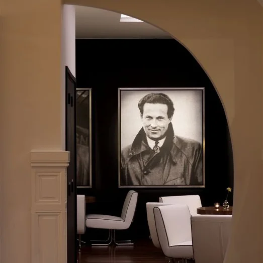 hotel le grand balcon vignette.jpg