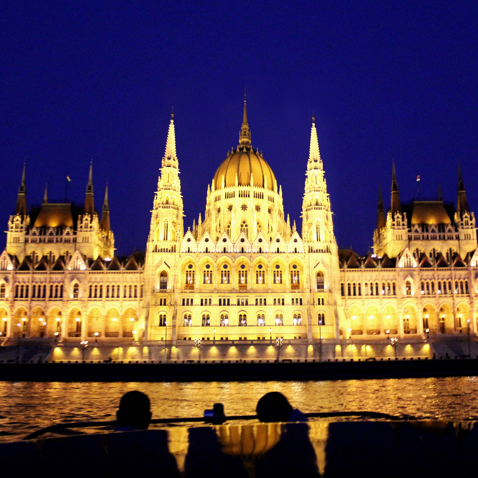 Budapest_Danube.jpg