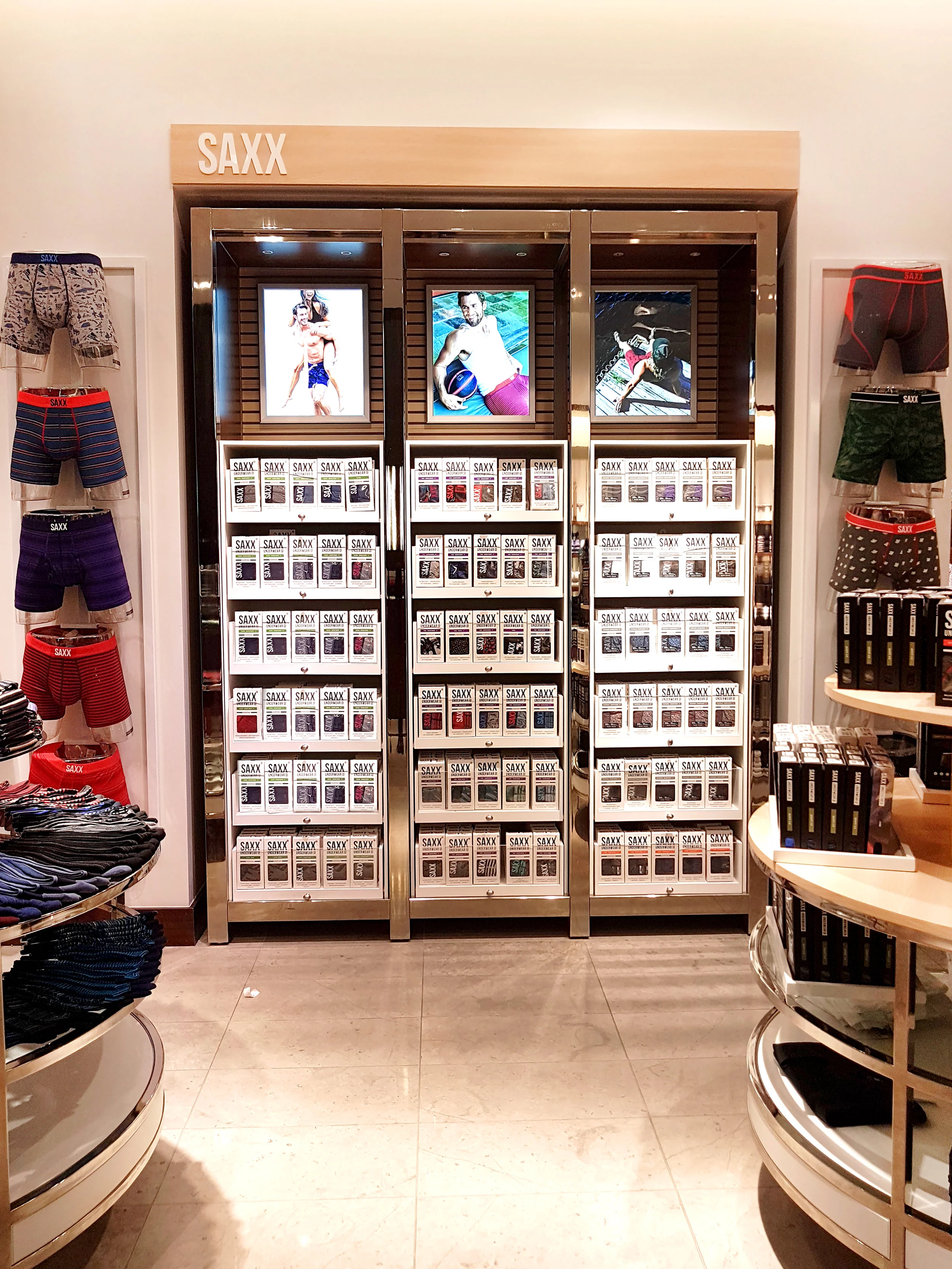 SAXX_HARRY ROSEN YORKDALE (2).jpg