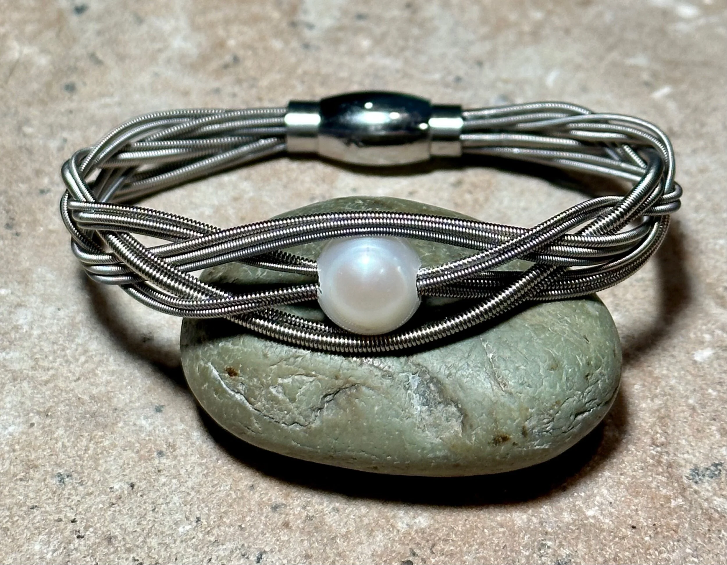 72BA7C32-3ABF-4B74-B9BE-D5C72666AB61