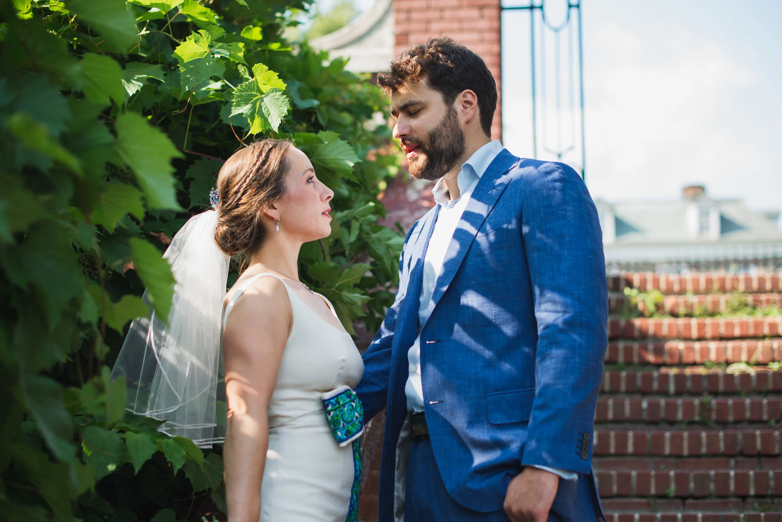 Laura and Matt First Look and Portraits (13).jpg