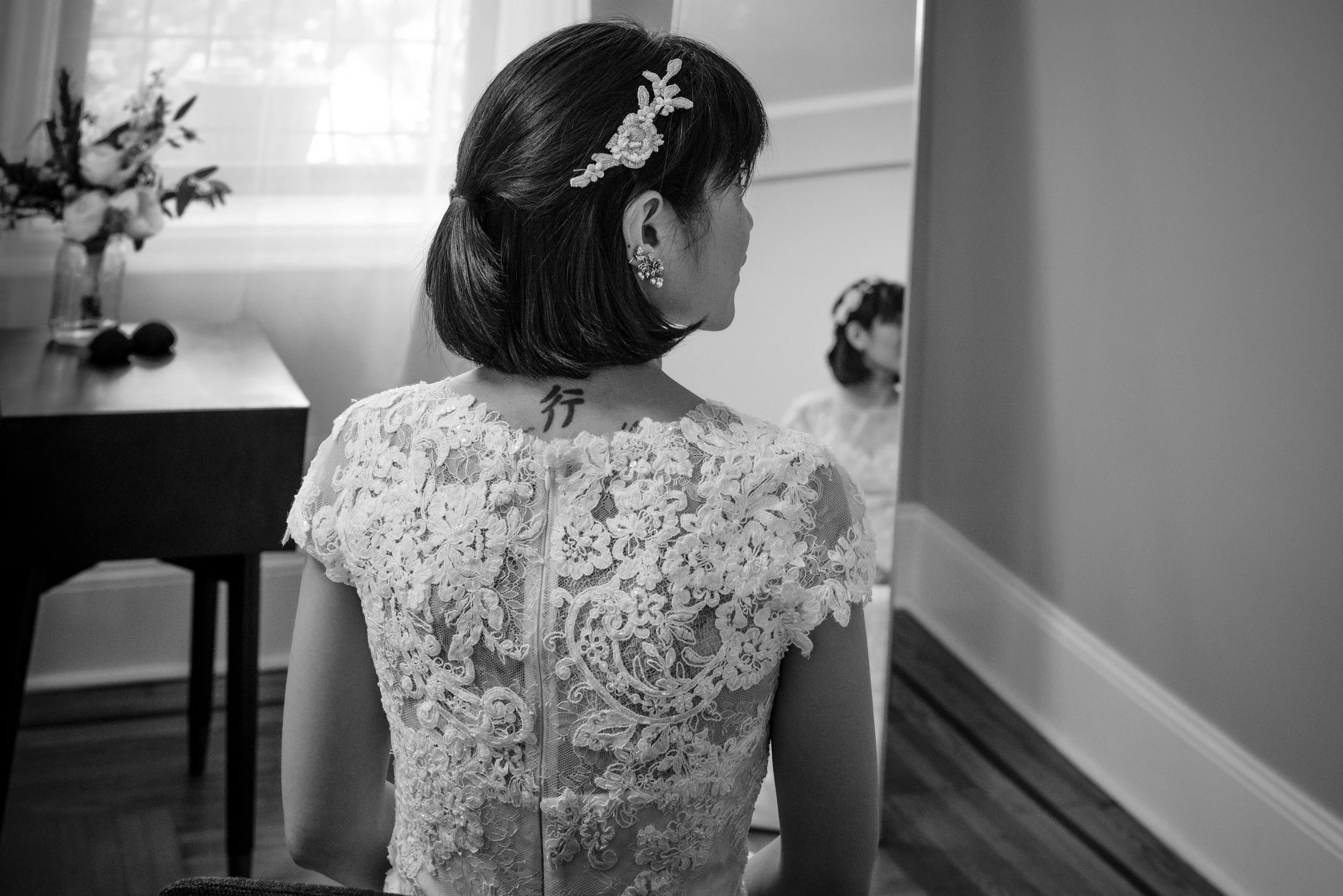 Hannah and Scott B&W (44).jpg