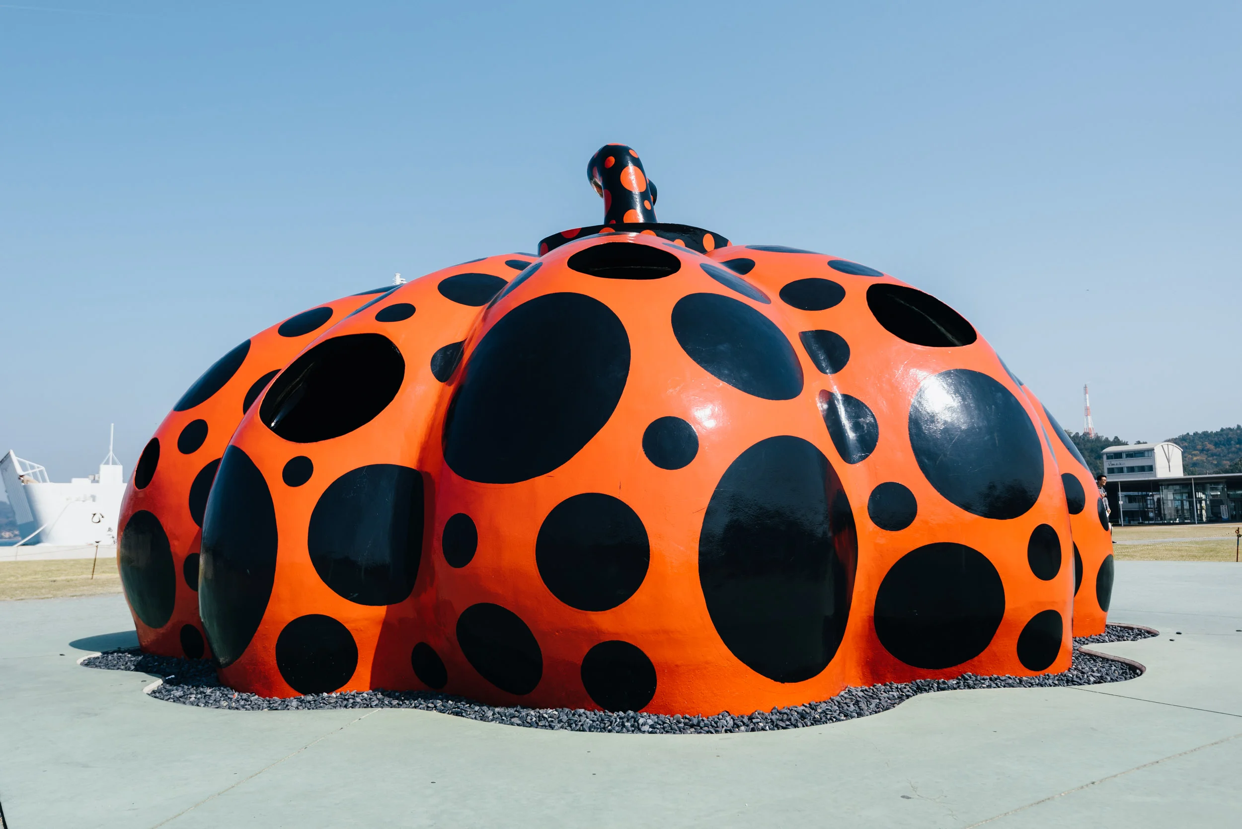 Yayoi Kusama "Red Pumpkin", Naoshima