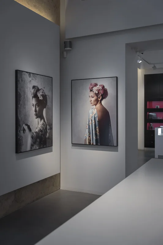 ina_Trumpp_Leica_Store_Rome_exhibition_8.jpg