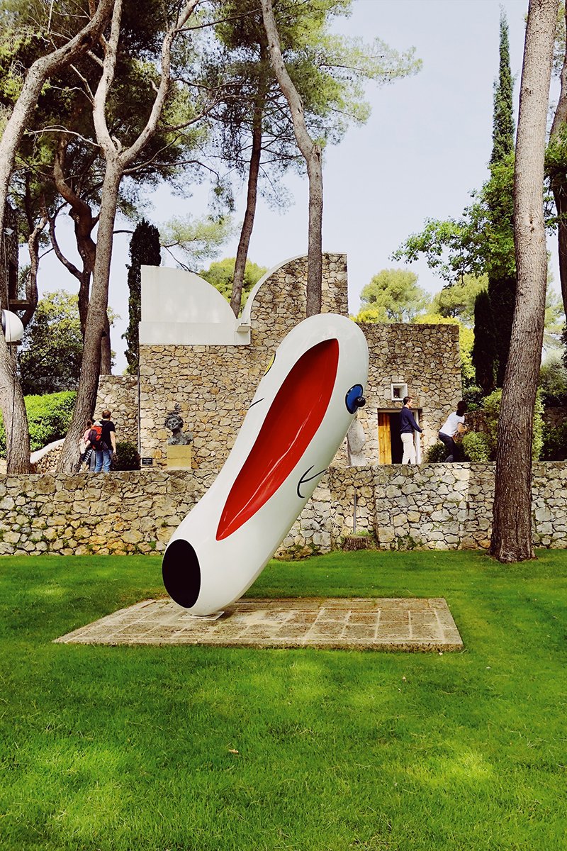 Fondation Maeght in Saint-Paul-de-Vence – Ein Ort, an dem Kunst atmet