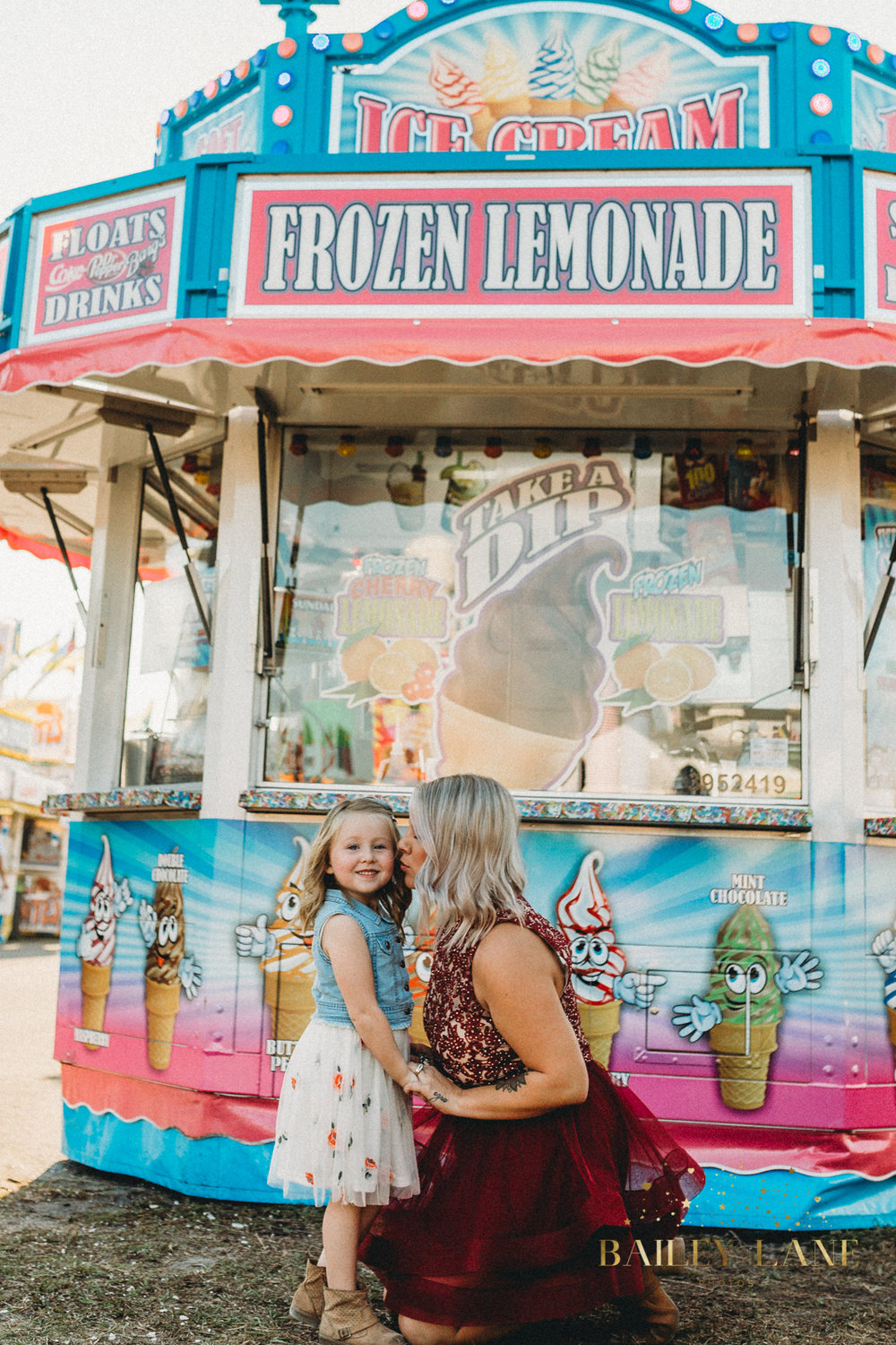 CARNIVALFAMILYPHOTOS (1 of 1)-5.jpg