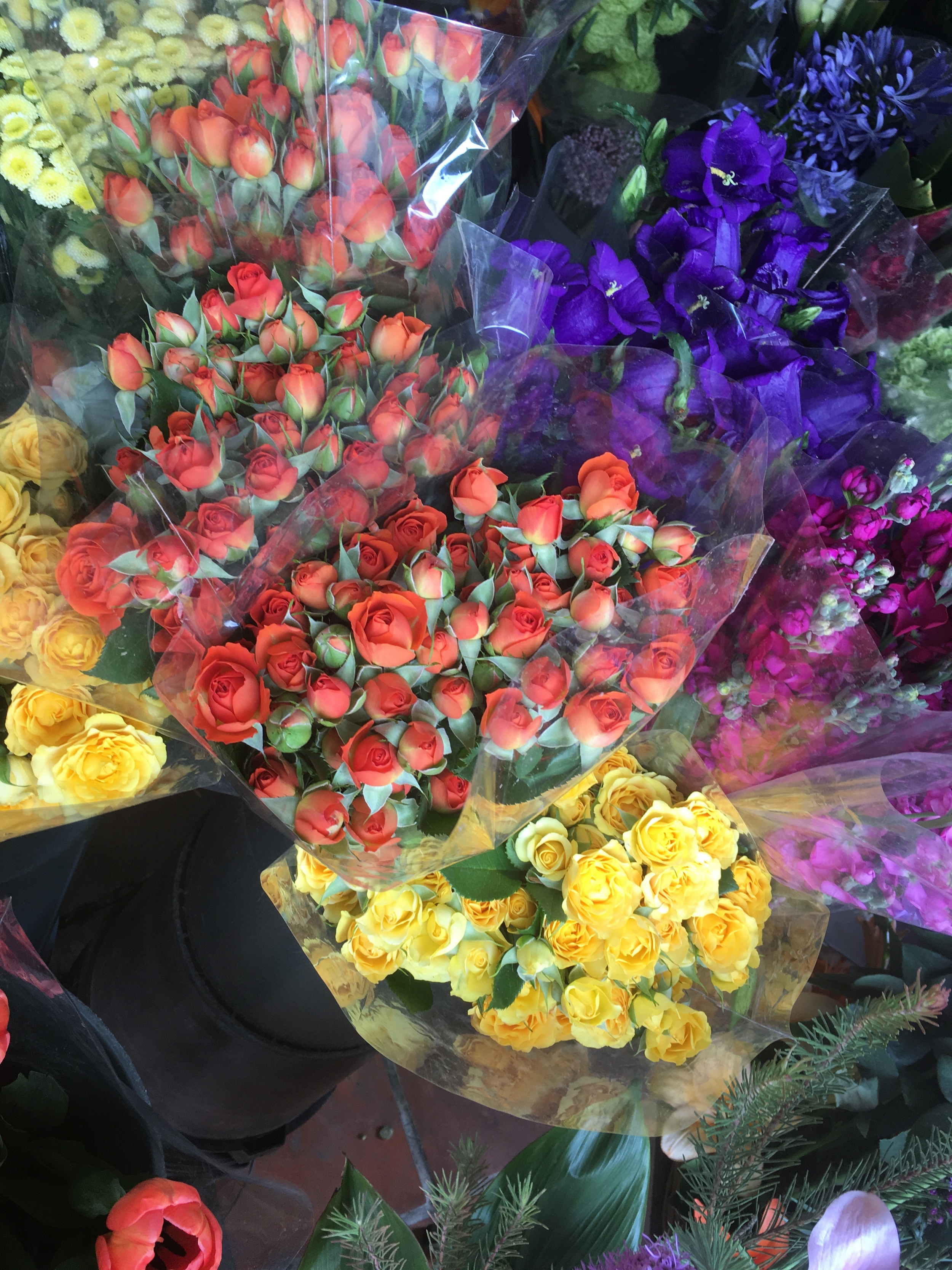 SUNDAYS ARE MADE FOR FLOWERS