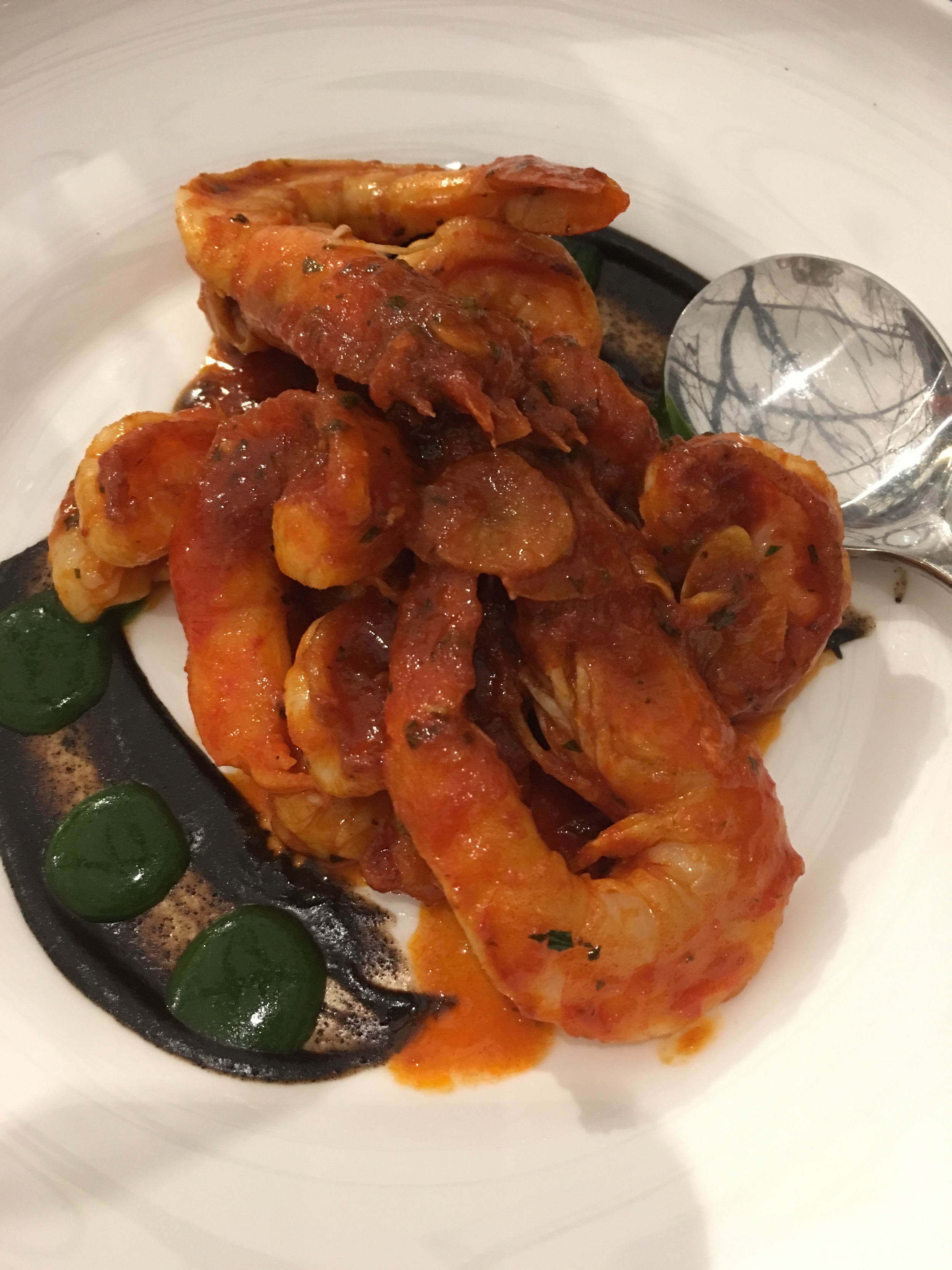 J BY JOSÉ ANDRÉS