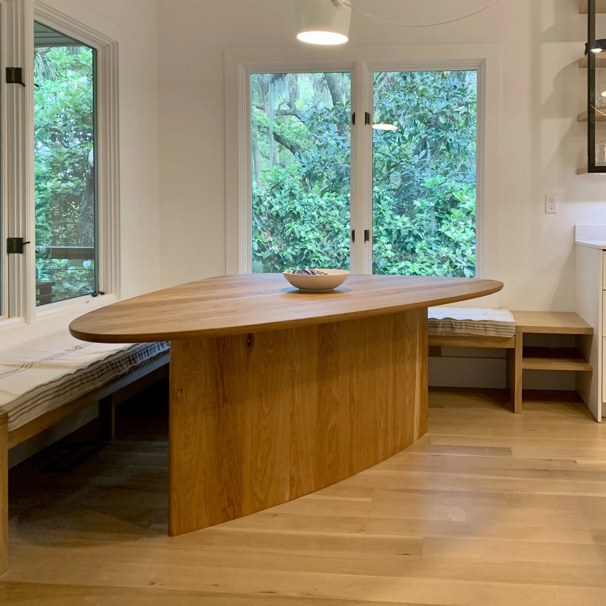 Sea Side Table - 1.jpg