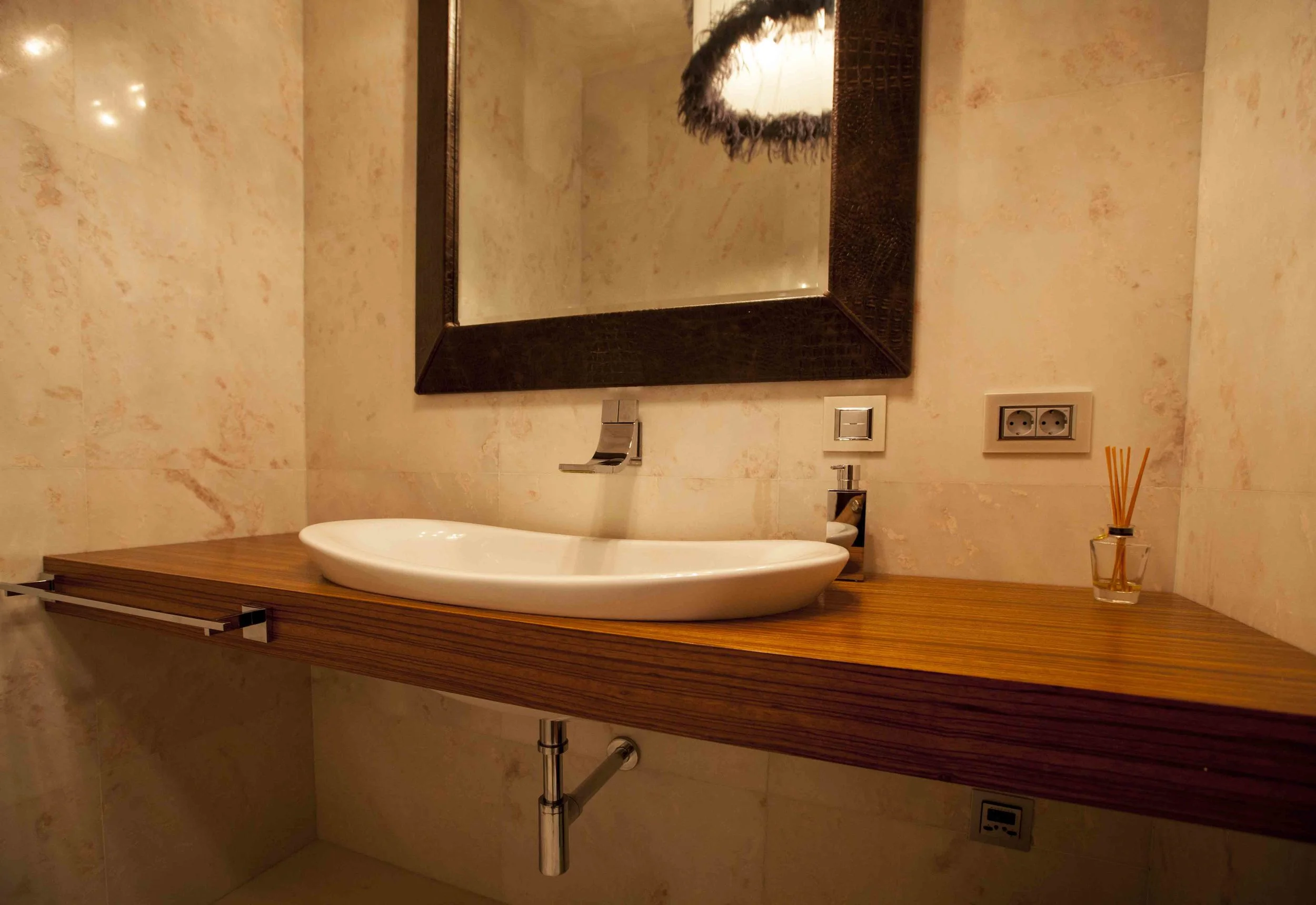 Bathroom 13
