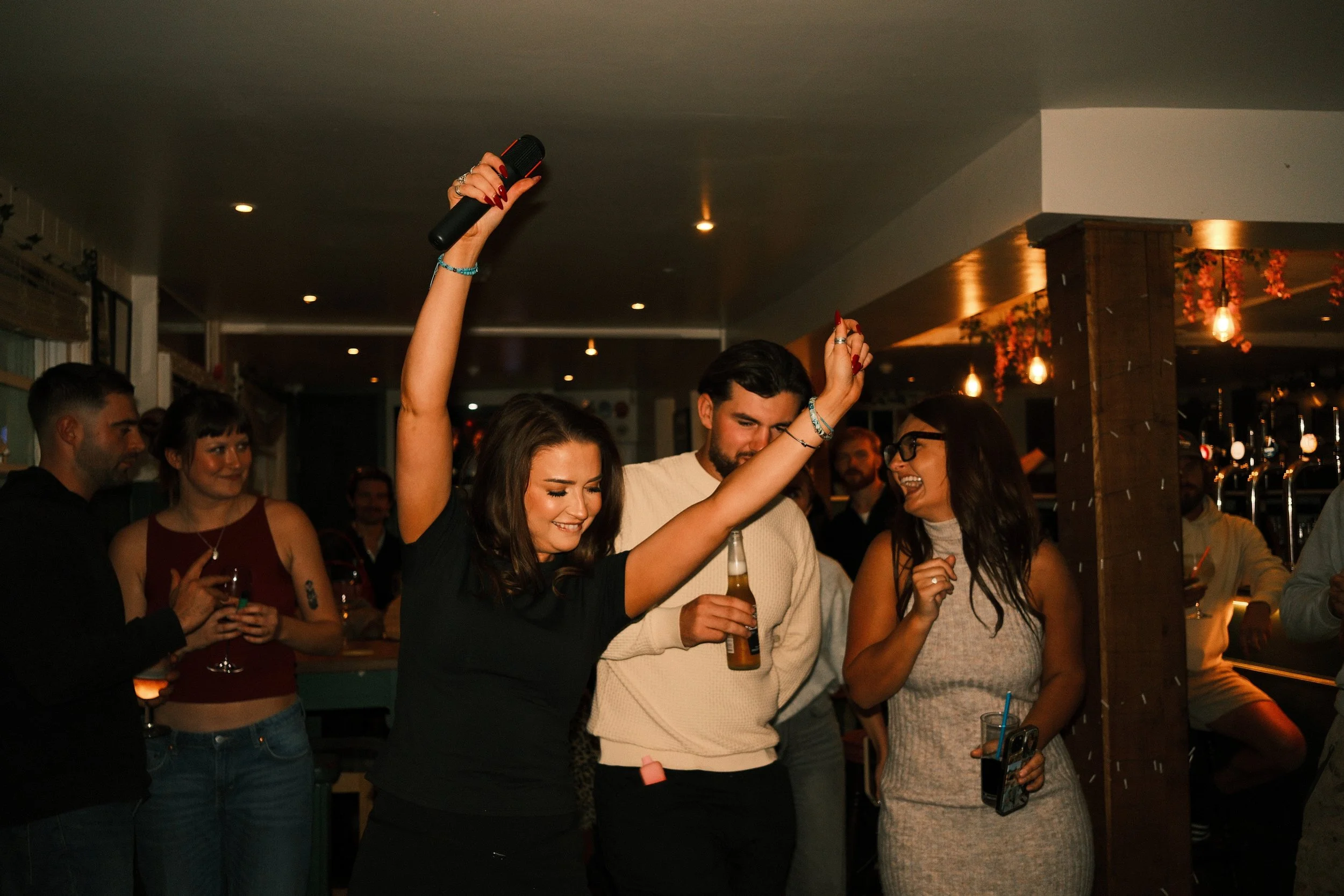 crowd karaoke .JPG