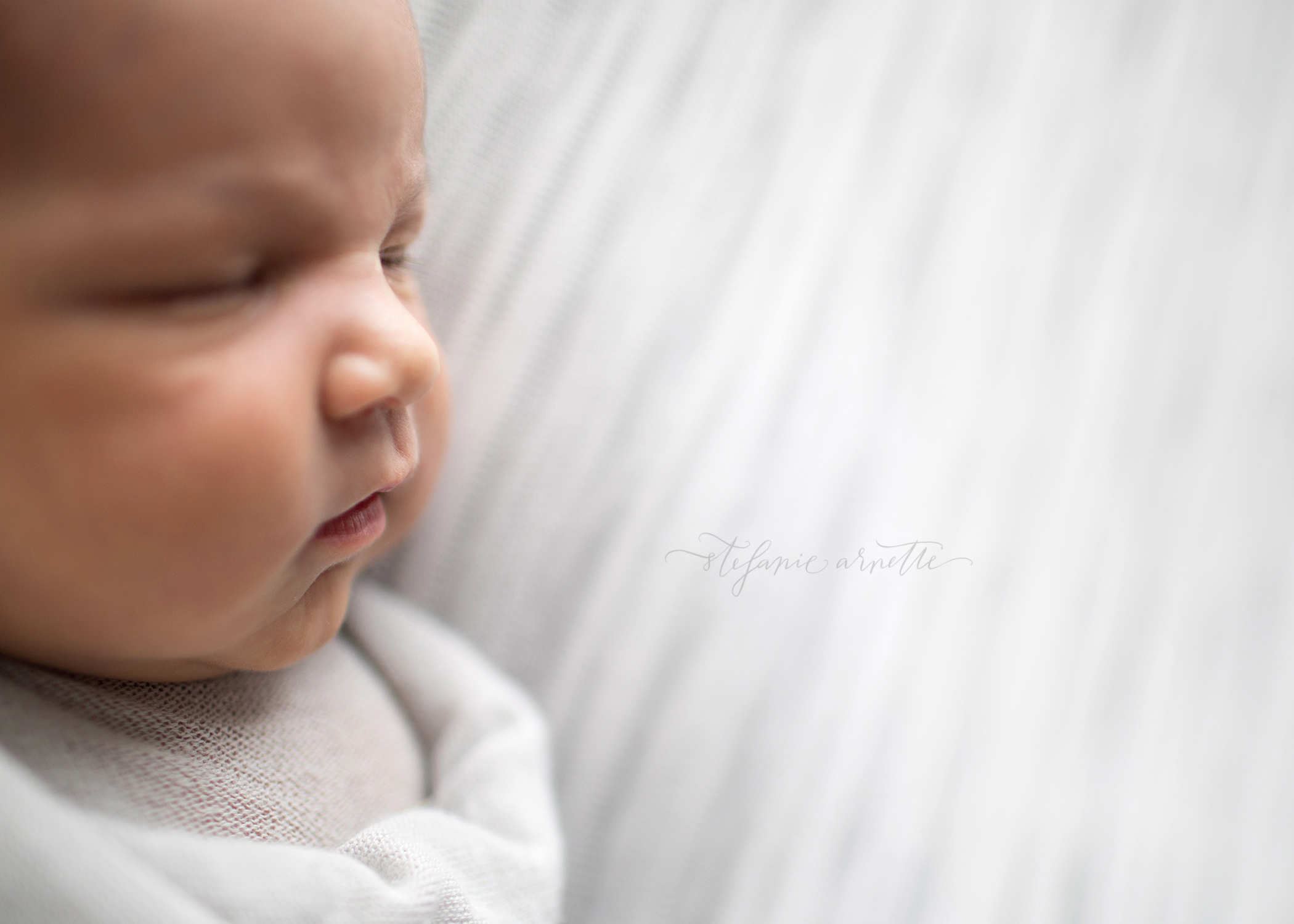 newborn (10).jpg