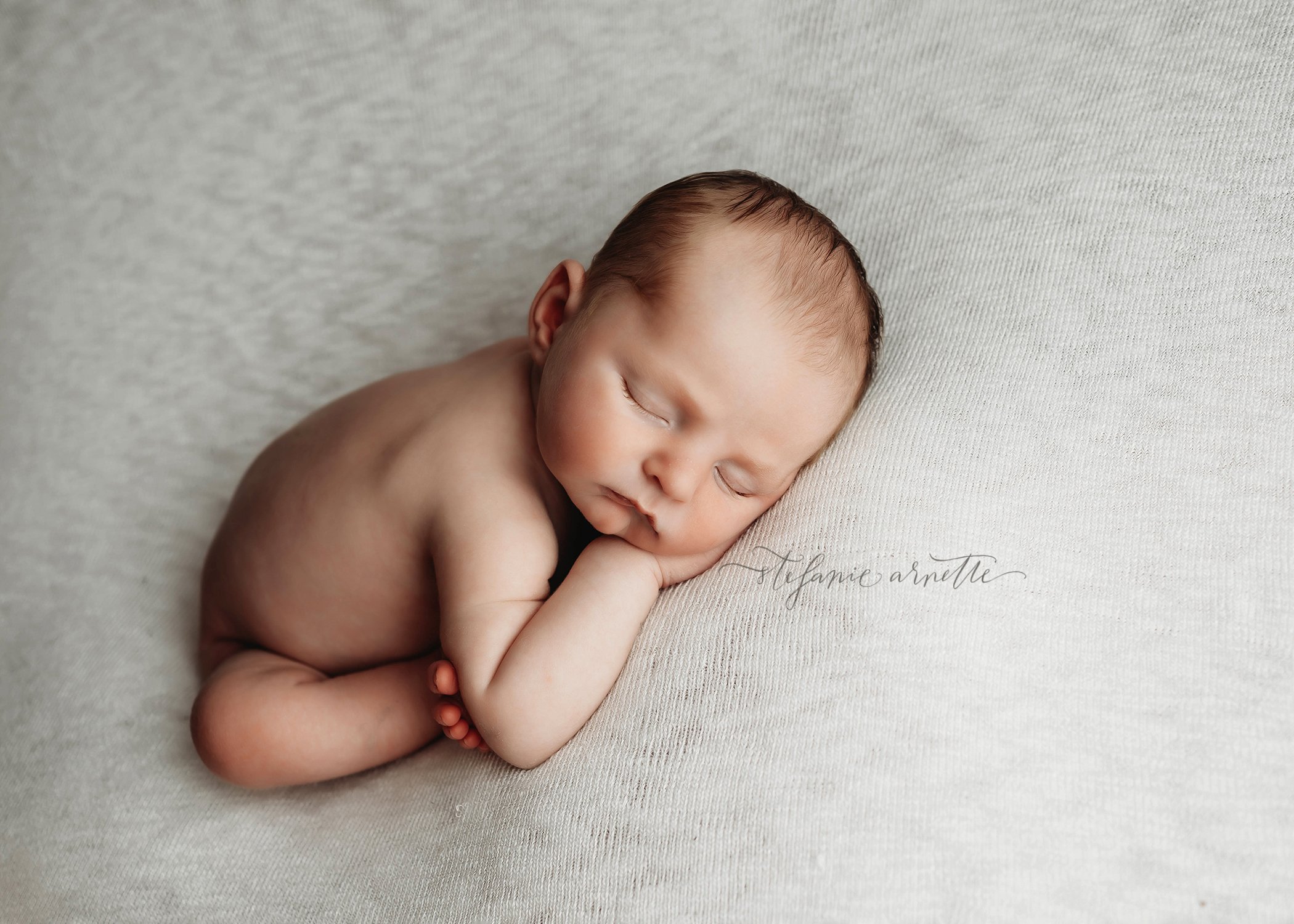 newborn photographer near me_10.jpg