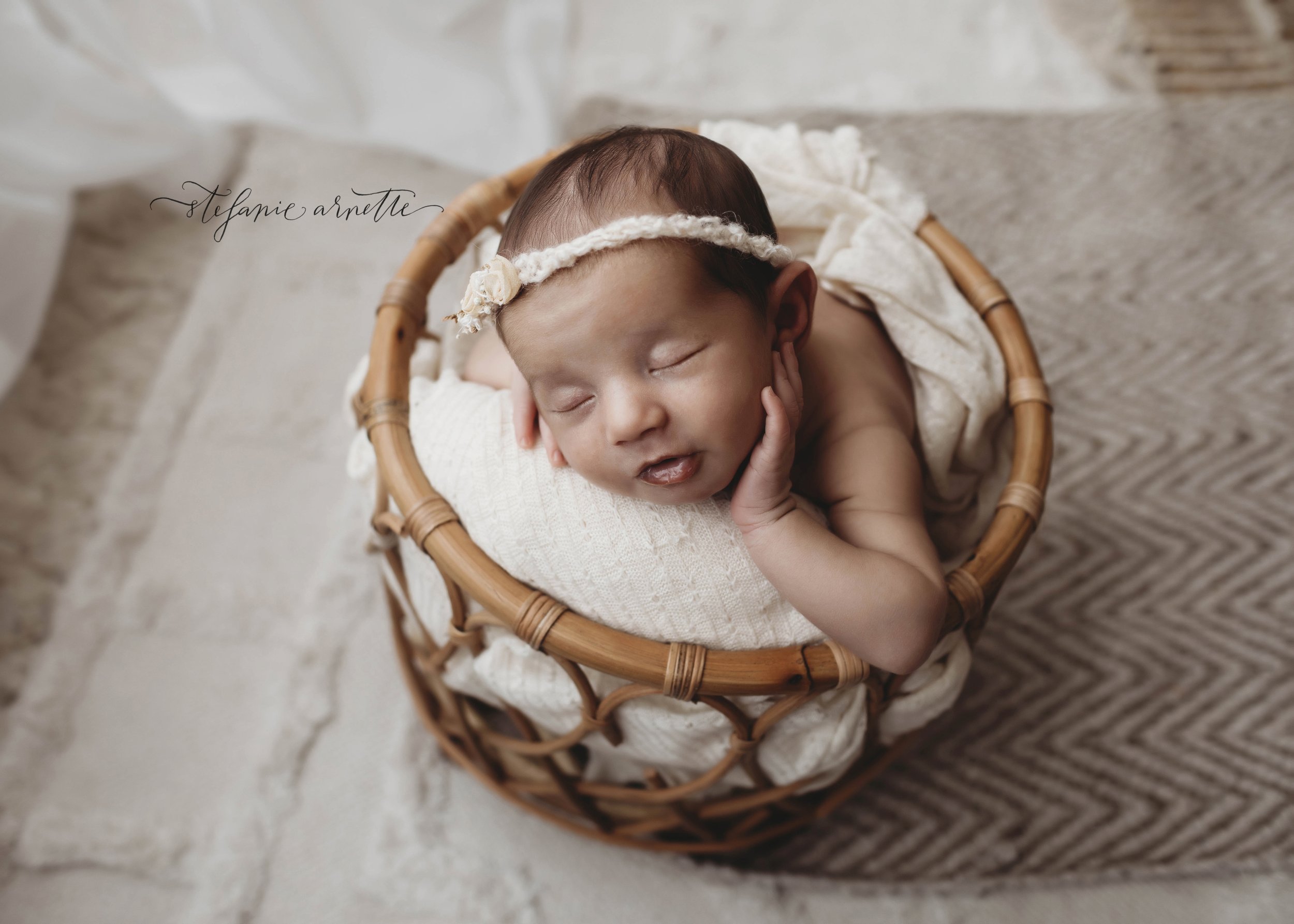 newborn photographer near me