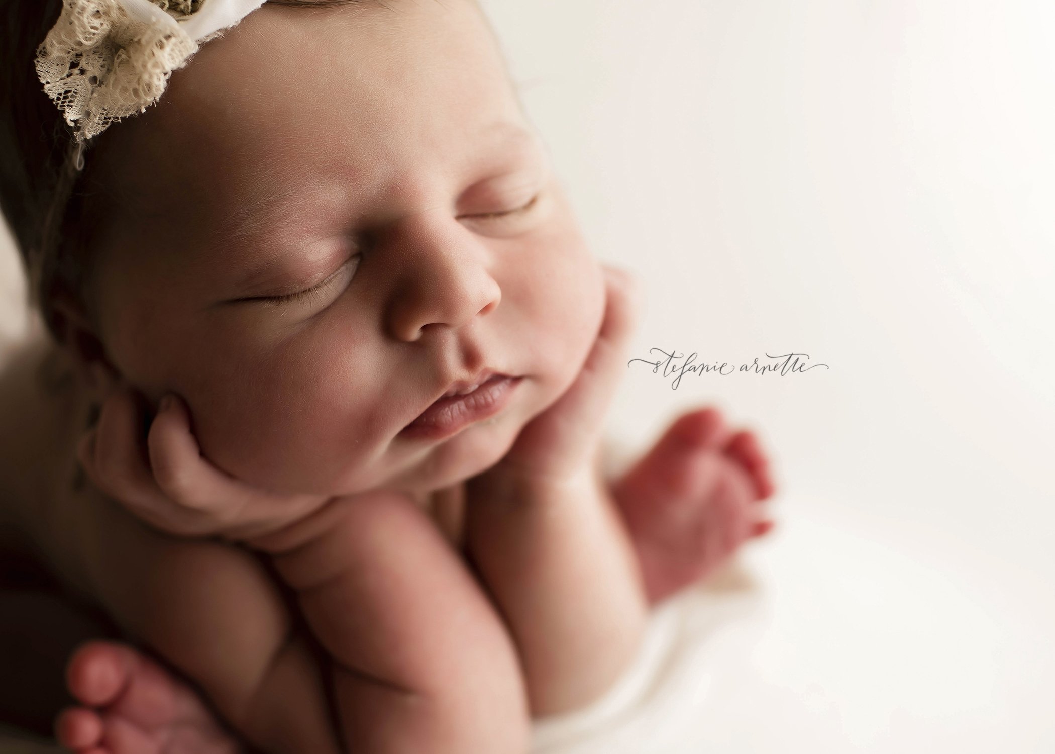 newborn photographer near me_4.jpg