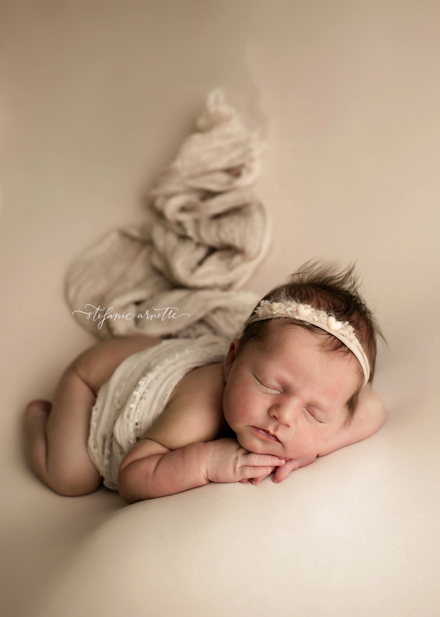 newborn photographer near me_8.jpg