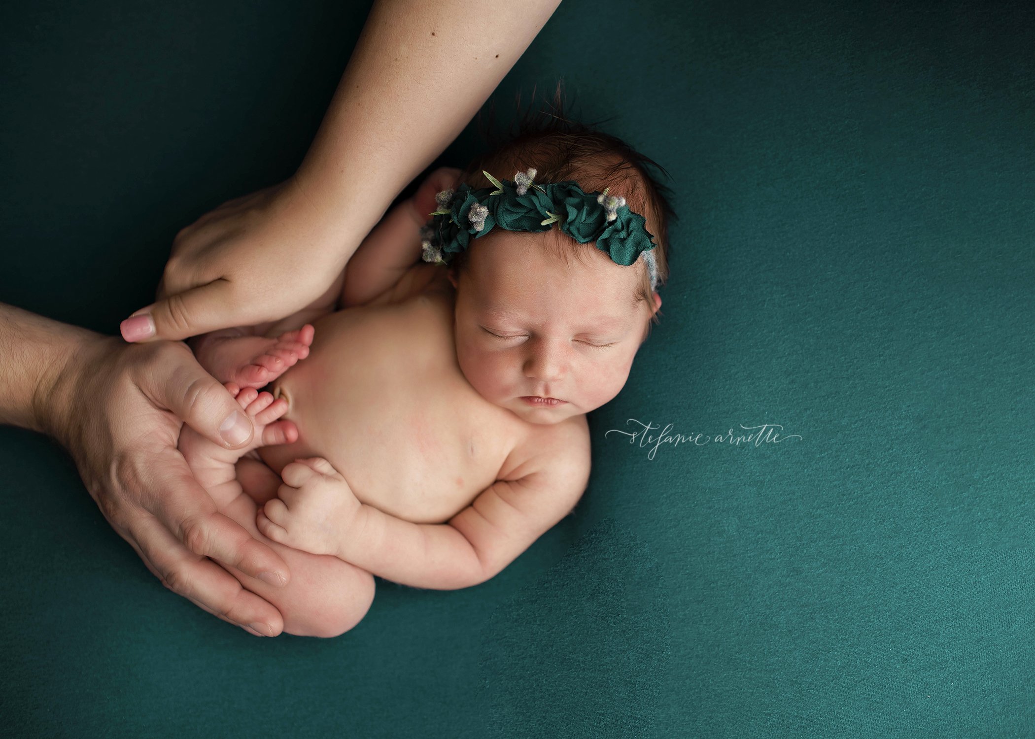 newborn photographer near me_13.jpg