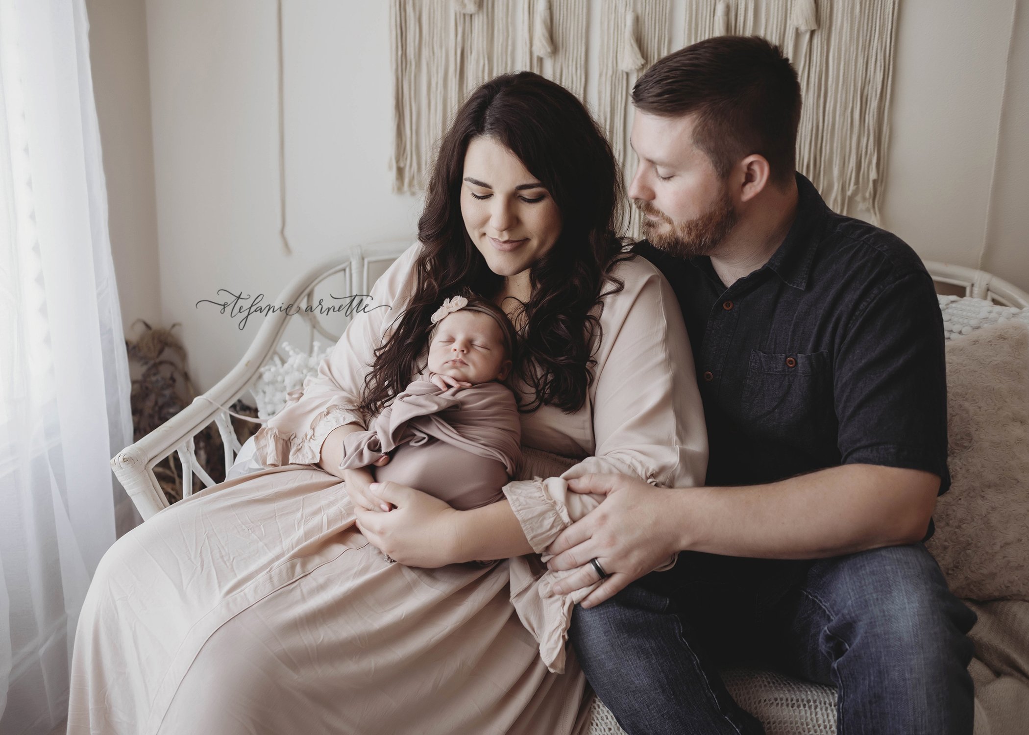 newborn photographer near me_35.jpg