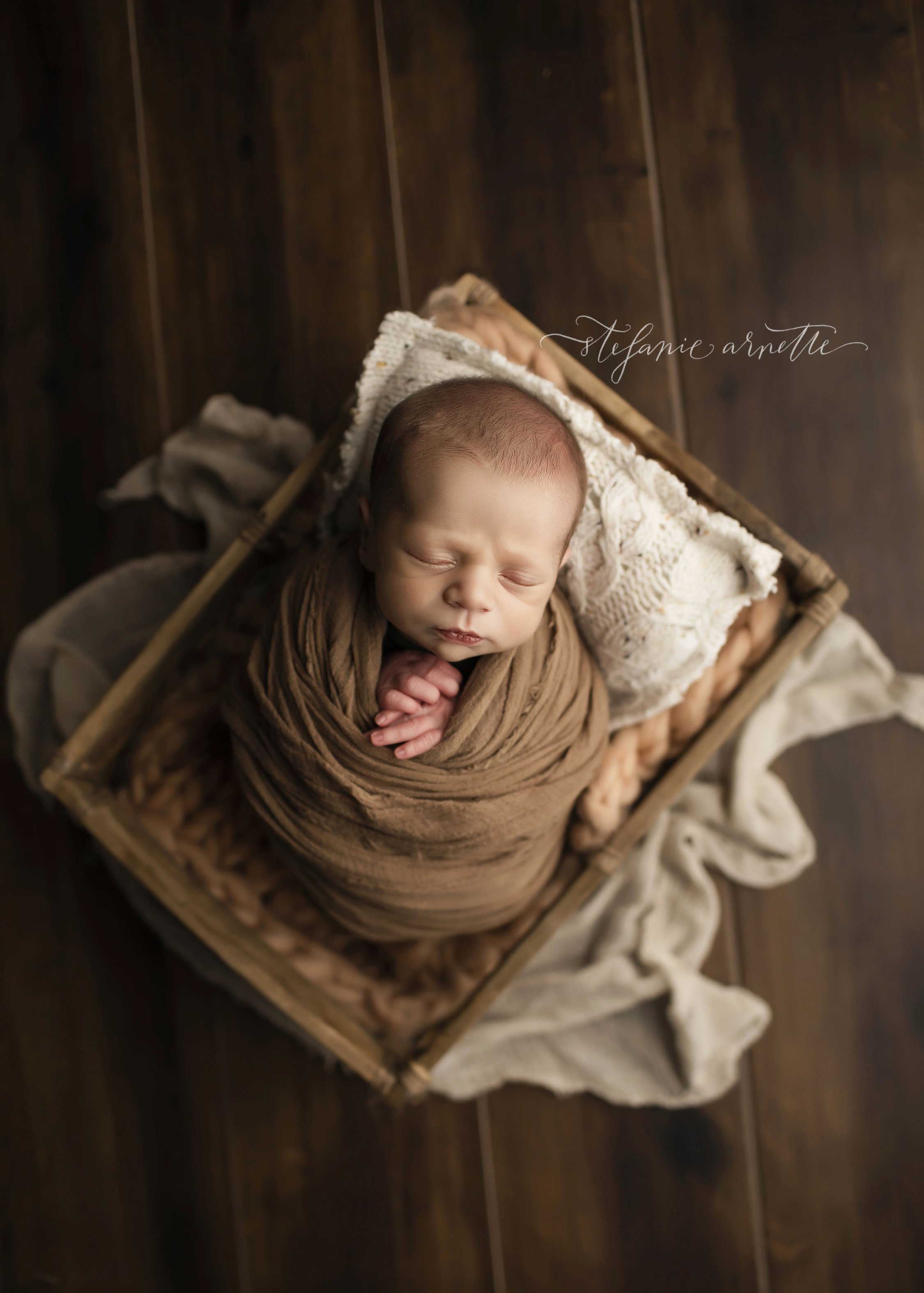 newborn photographer near me