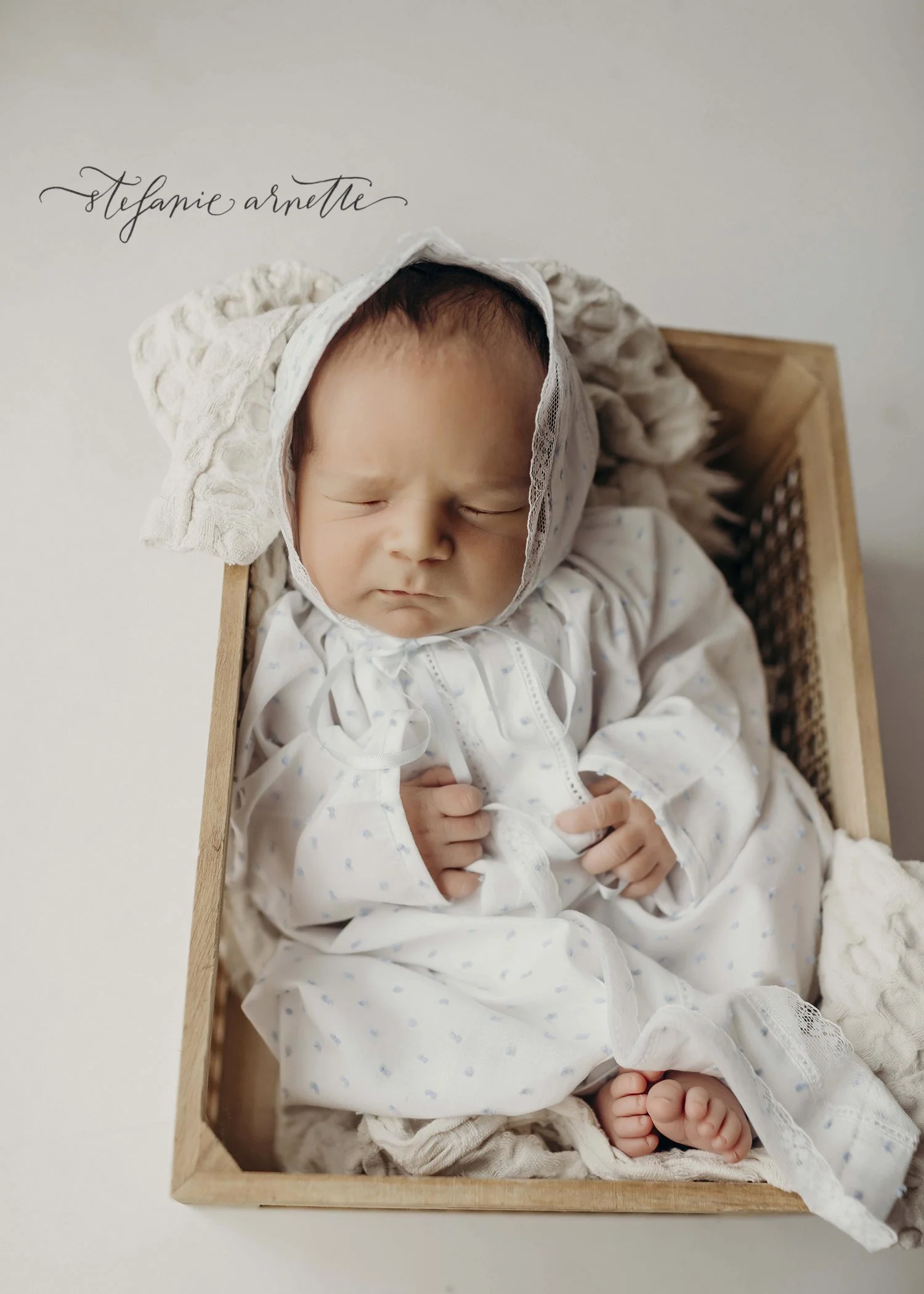 newborn-photographer-near-me_52.jpg