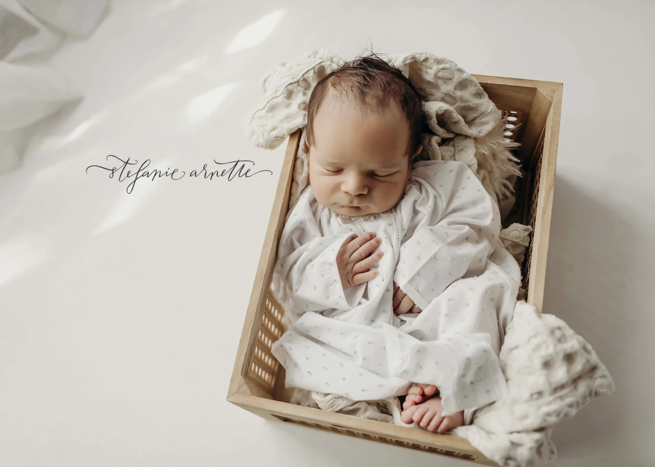 newborn-photographer-near-me_54.jpg