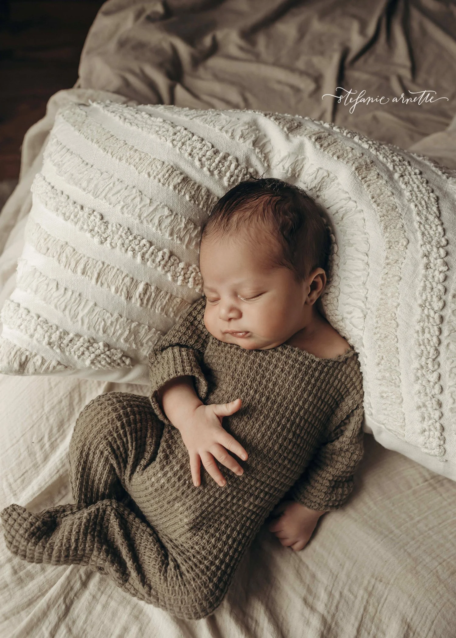calhoun-newborn-photographerCLR (36).jpg