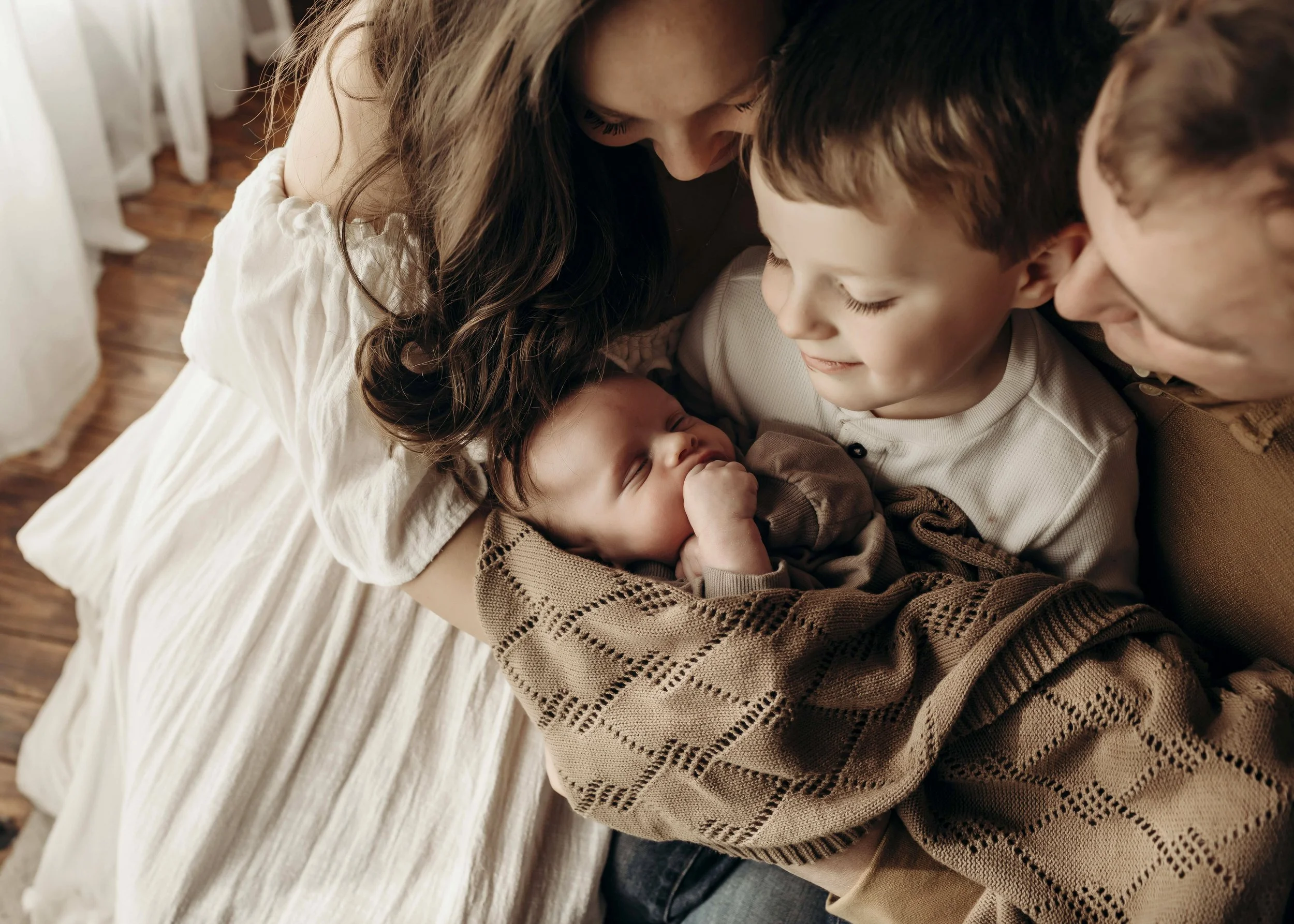 carrollton-newborn-photographerCLR (6).jpg